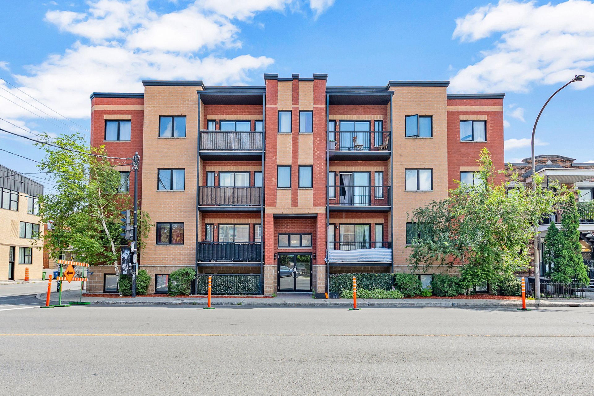 MLS: 19399454