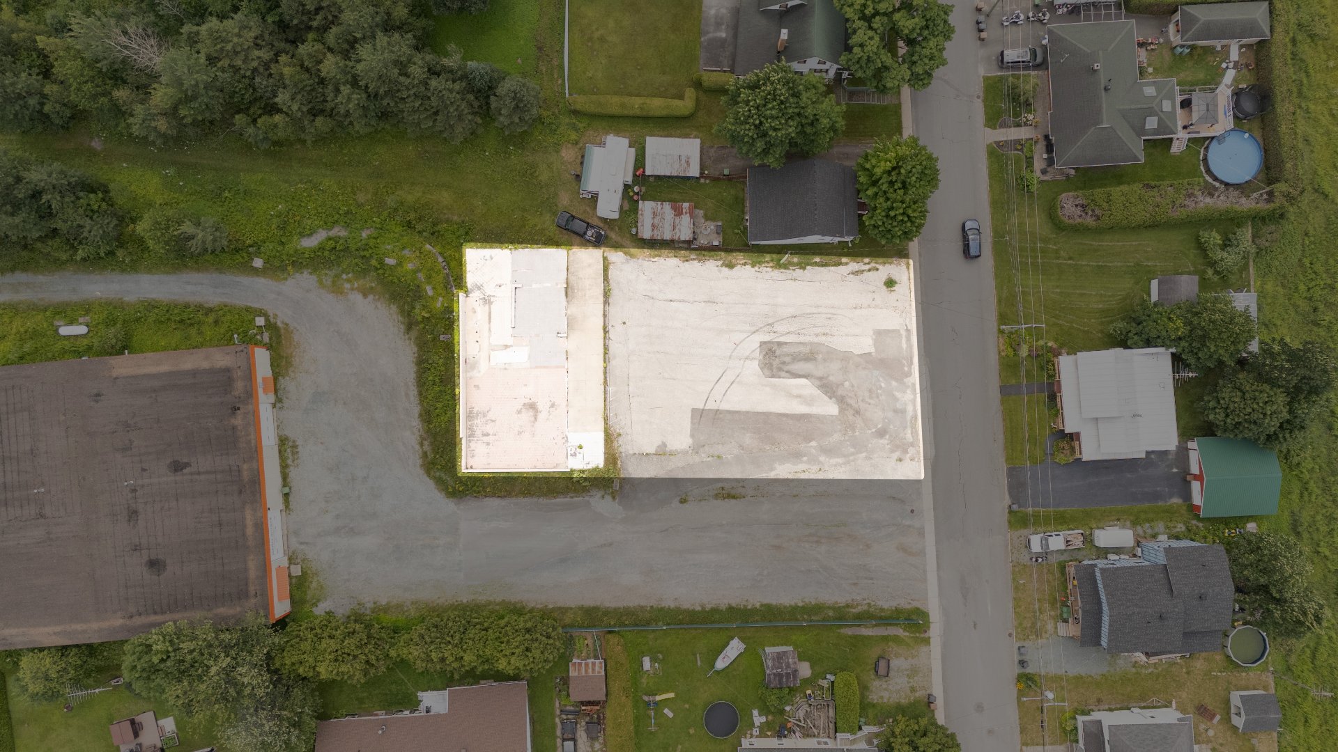 MLS: 22844145