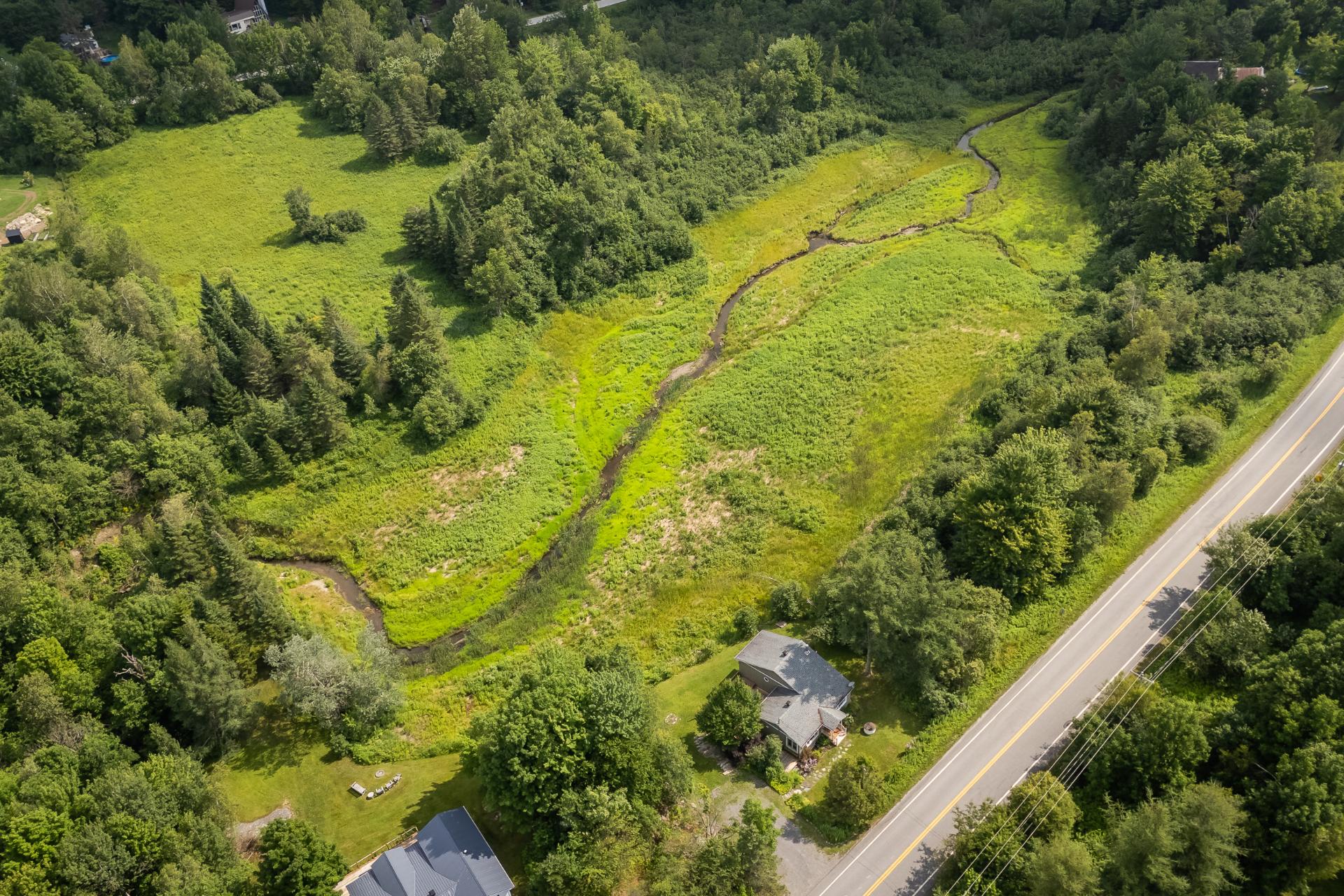 MLS: 27047433