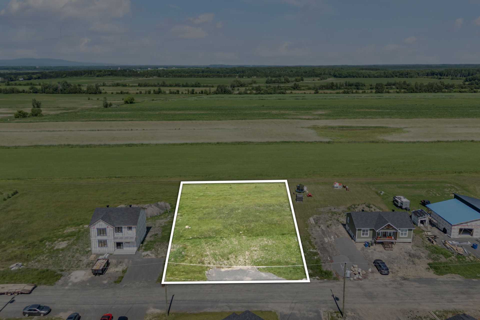 MLS: 24288786