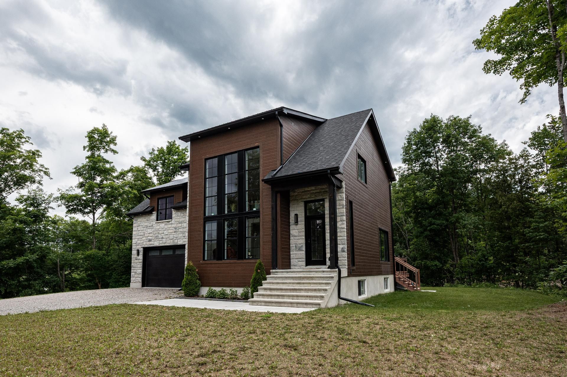 MLS: 17968122