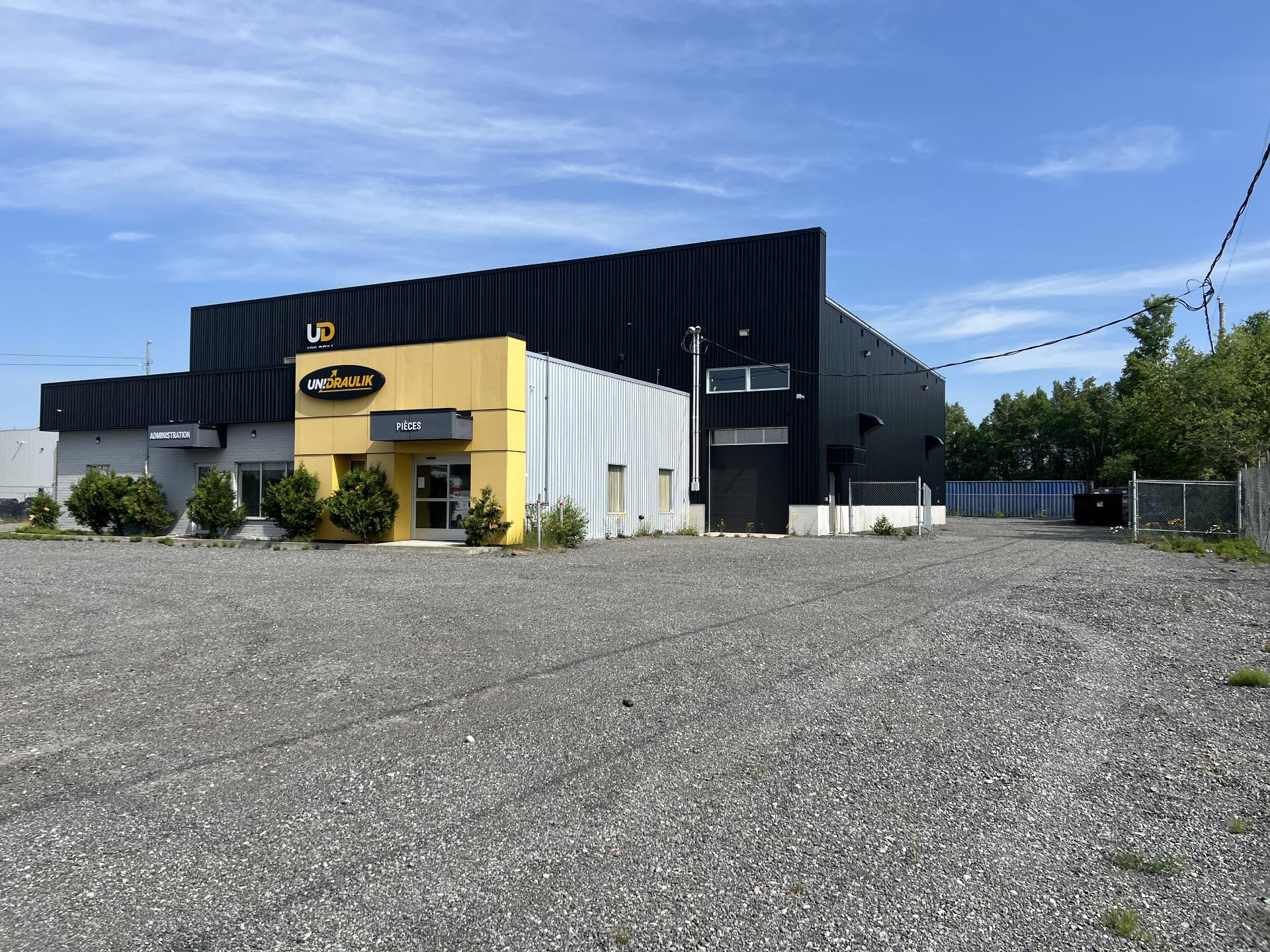 MLS: 28912381
