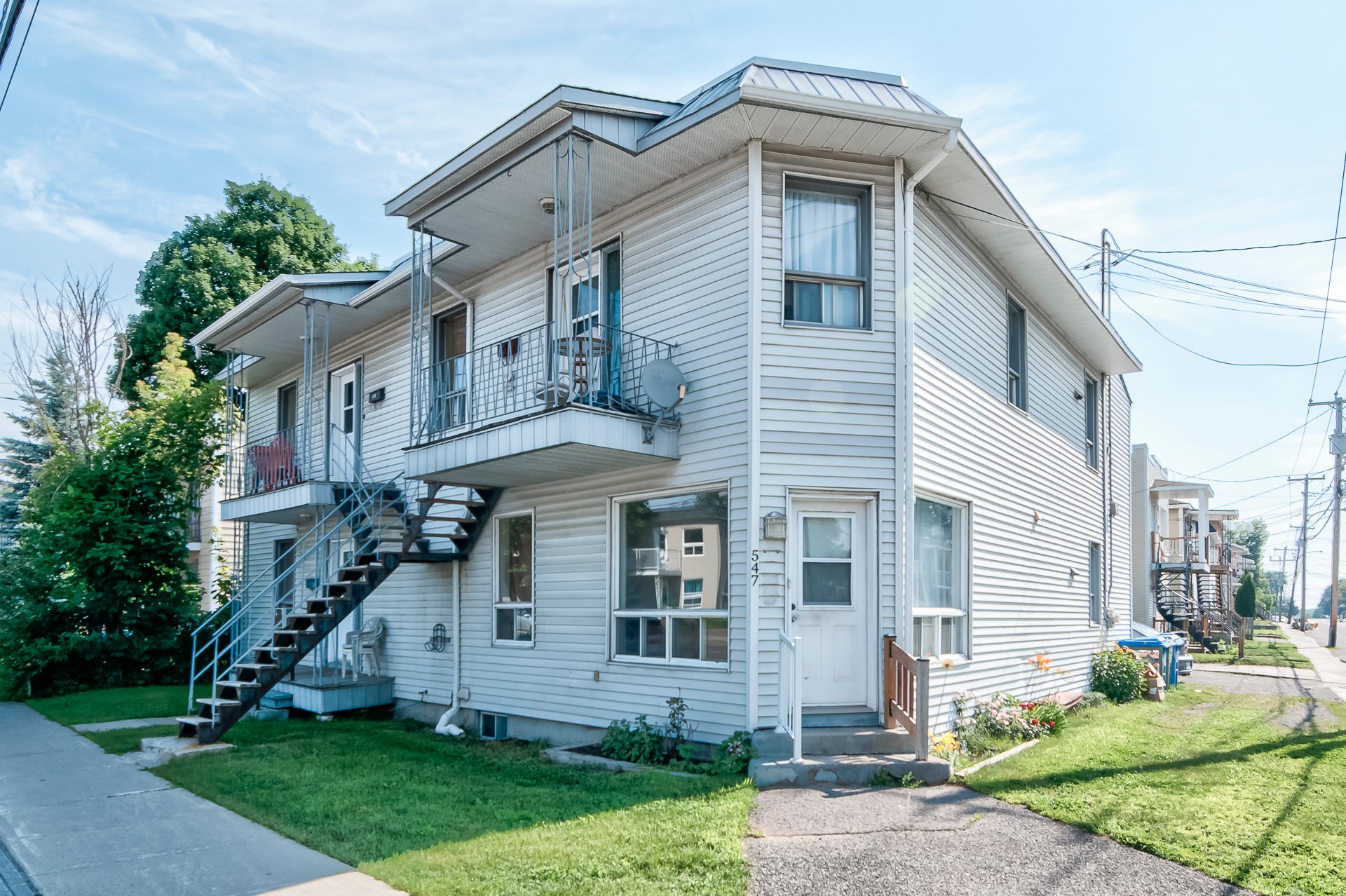 MLS: 25619277
