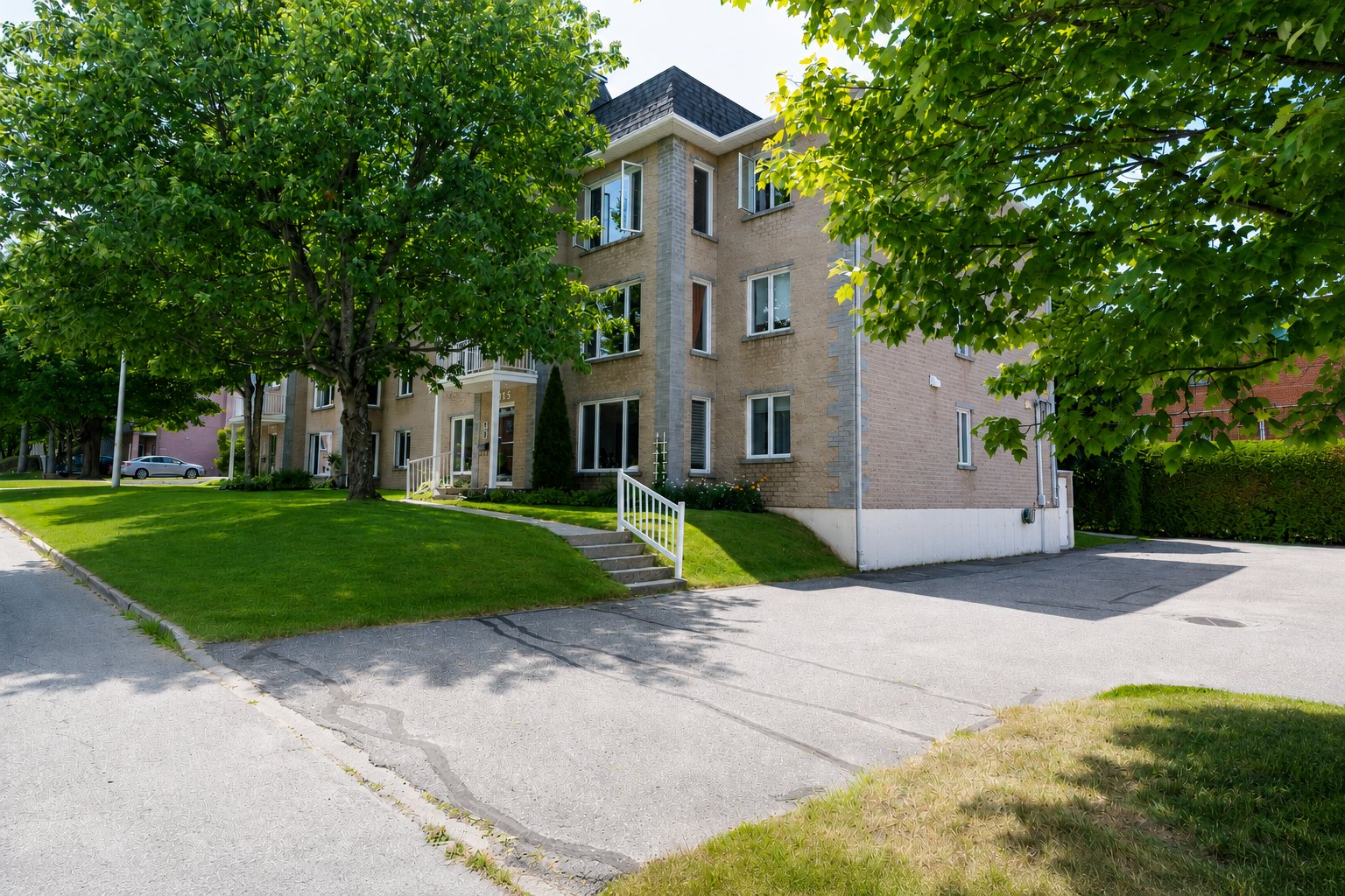 MLS: 17348055
