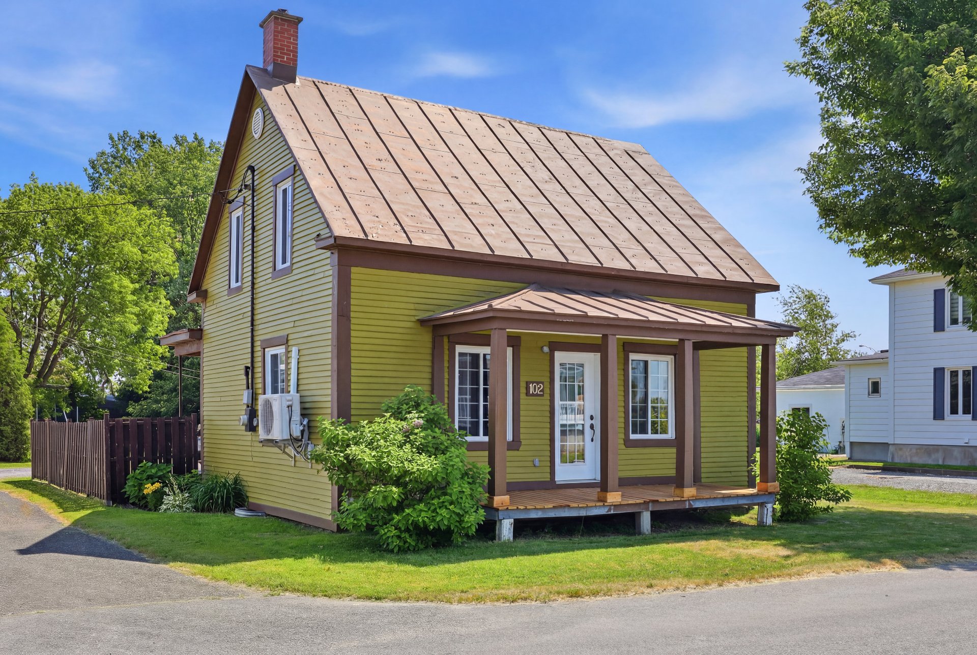 MLS: 19522851