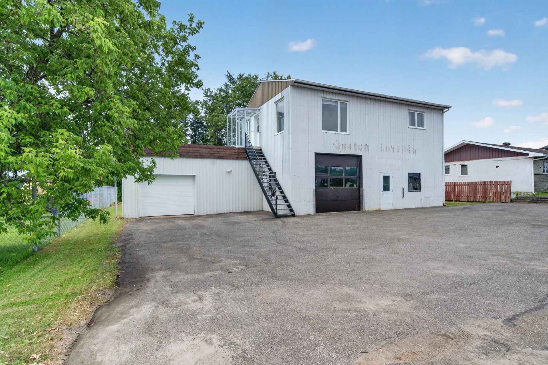 MLS: 21208985