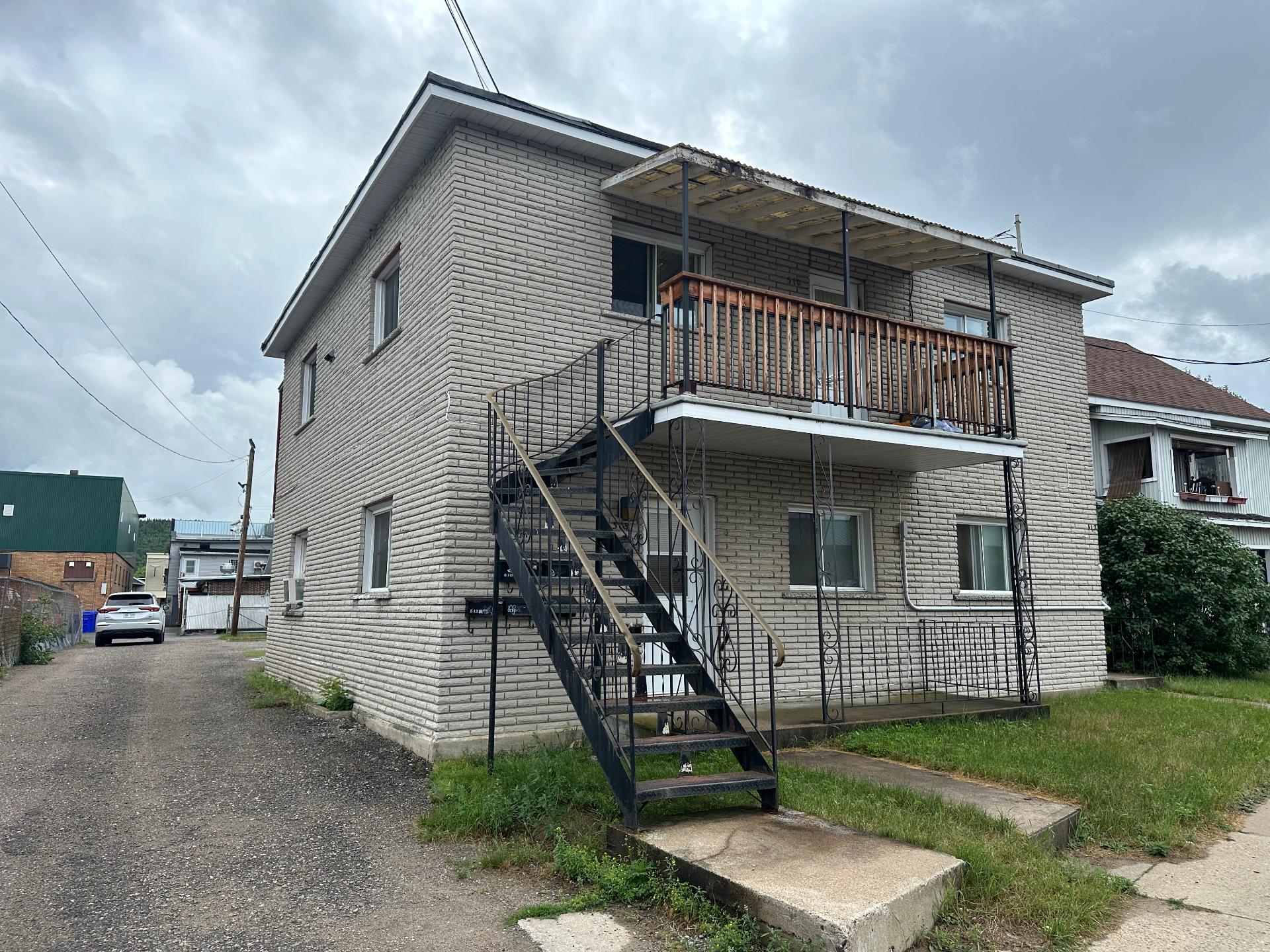 MLS: 26471303