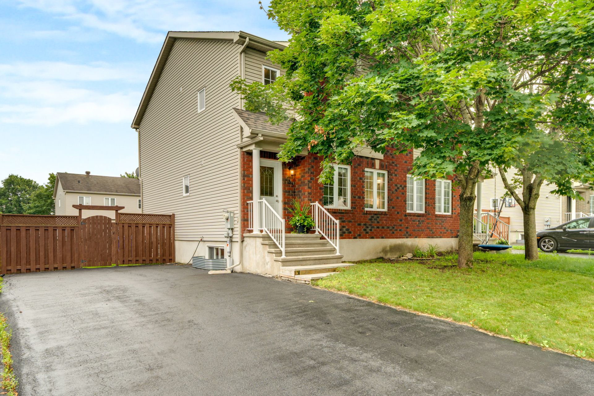 MLS: 17281449