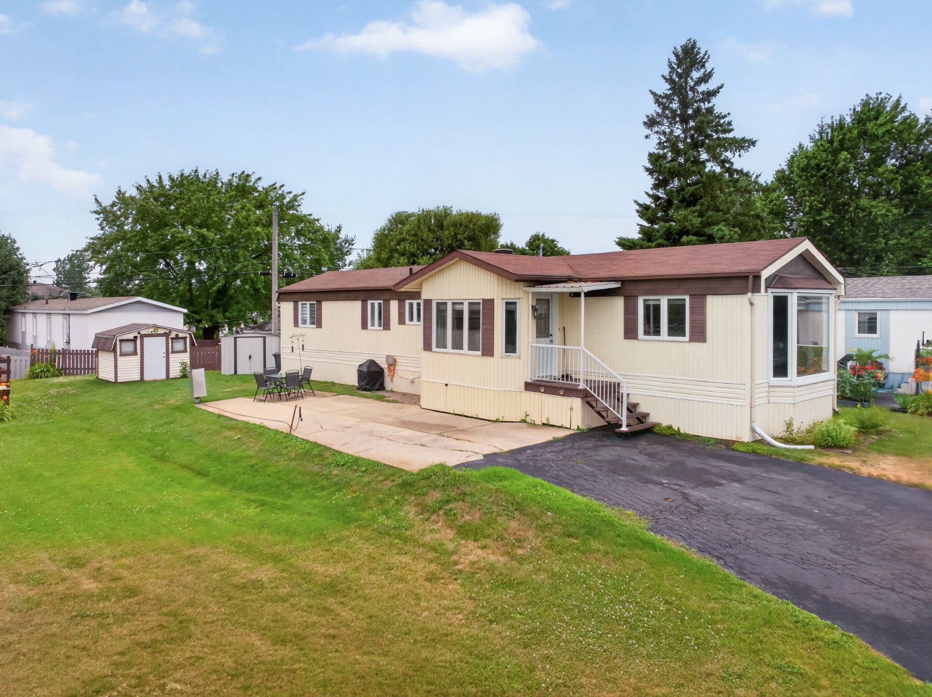 MLS: 18299746