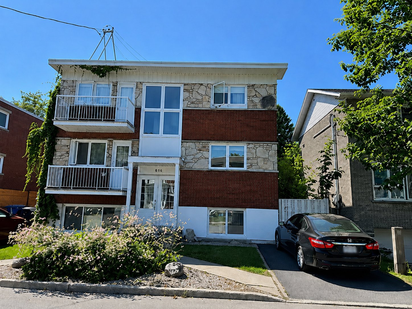 MLS: 15736900