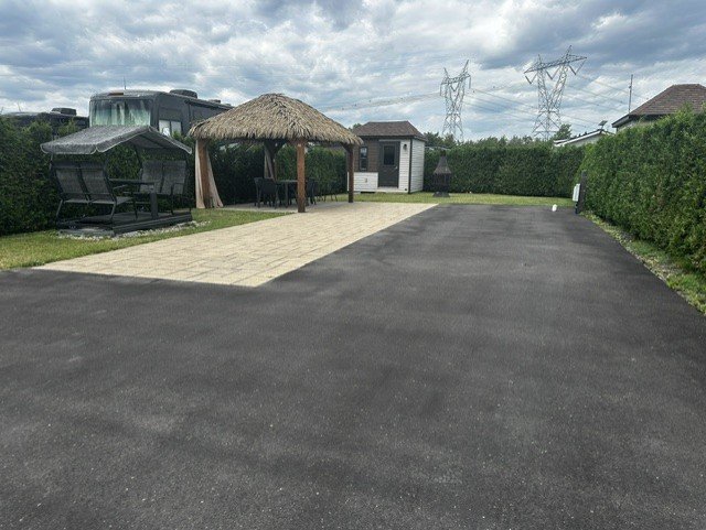 MLS: 28444700