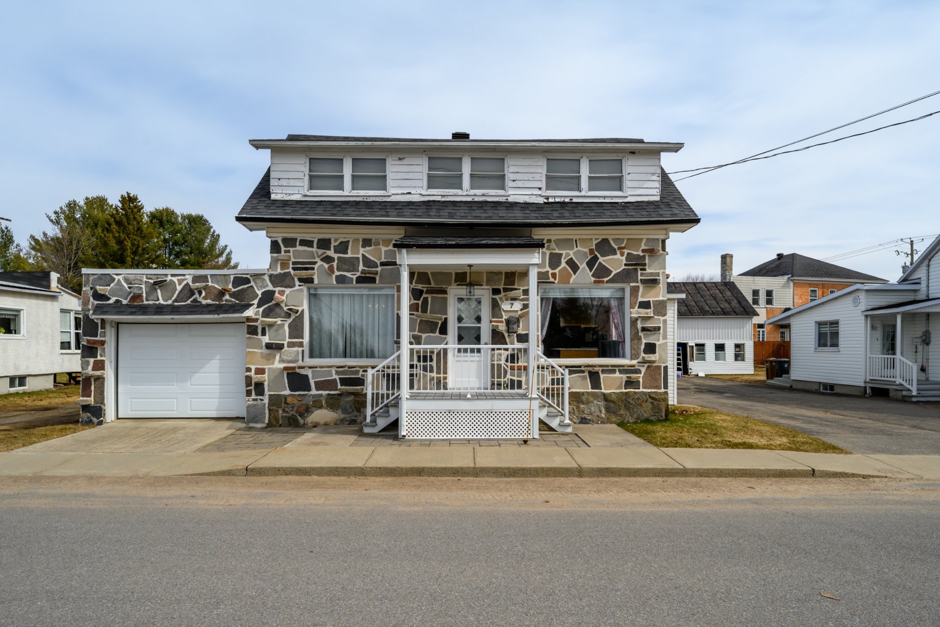 MLS: 18432555