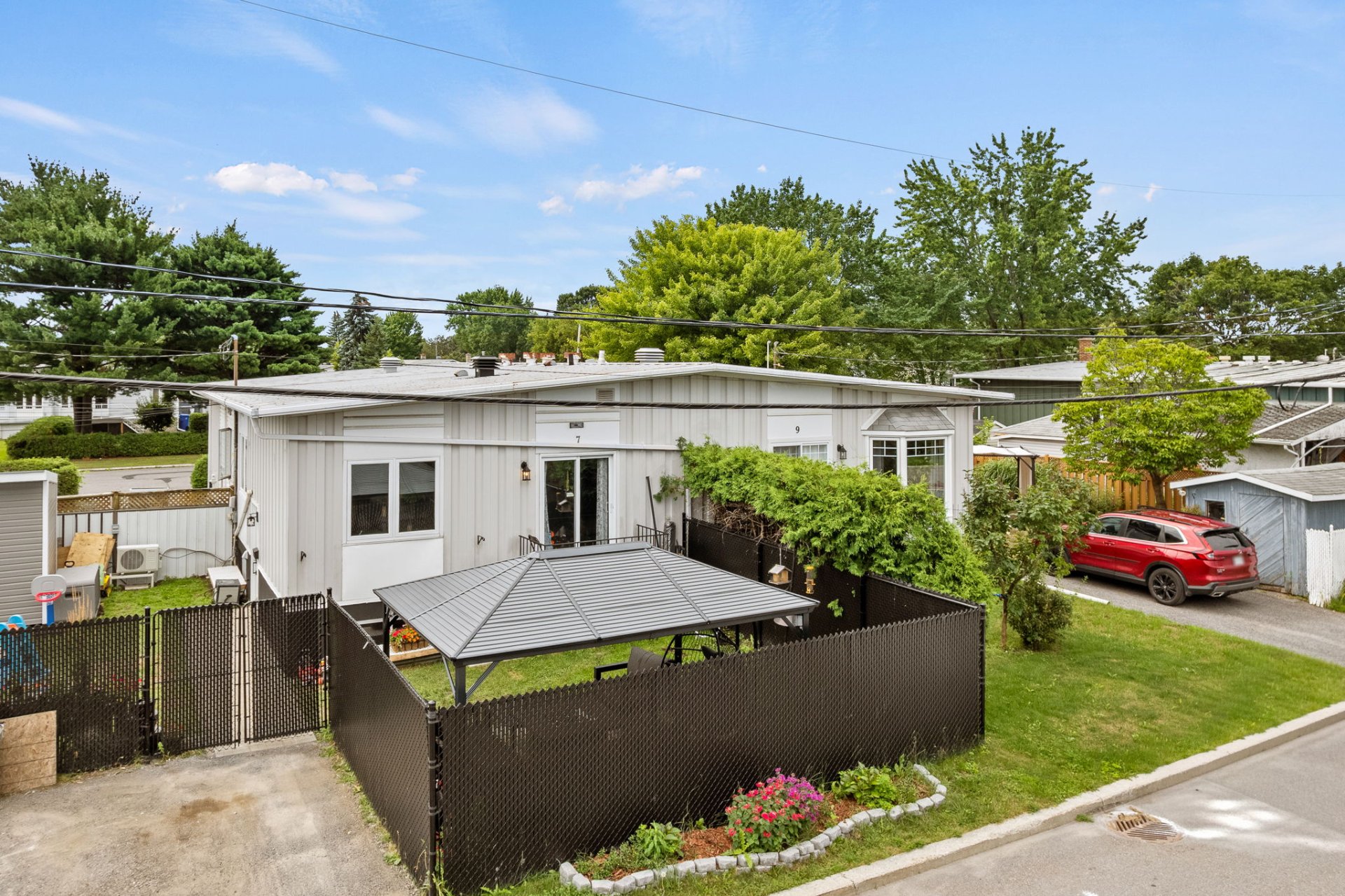 MLS: 12271296