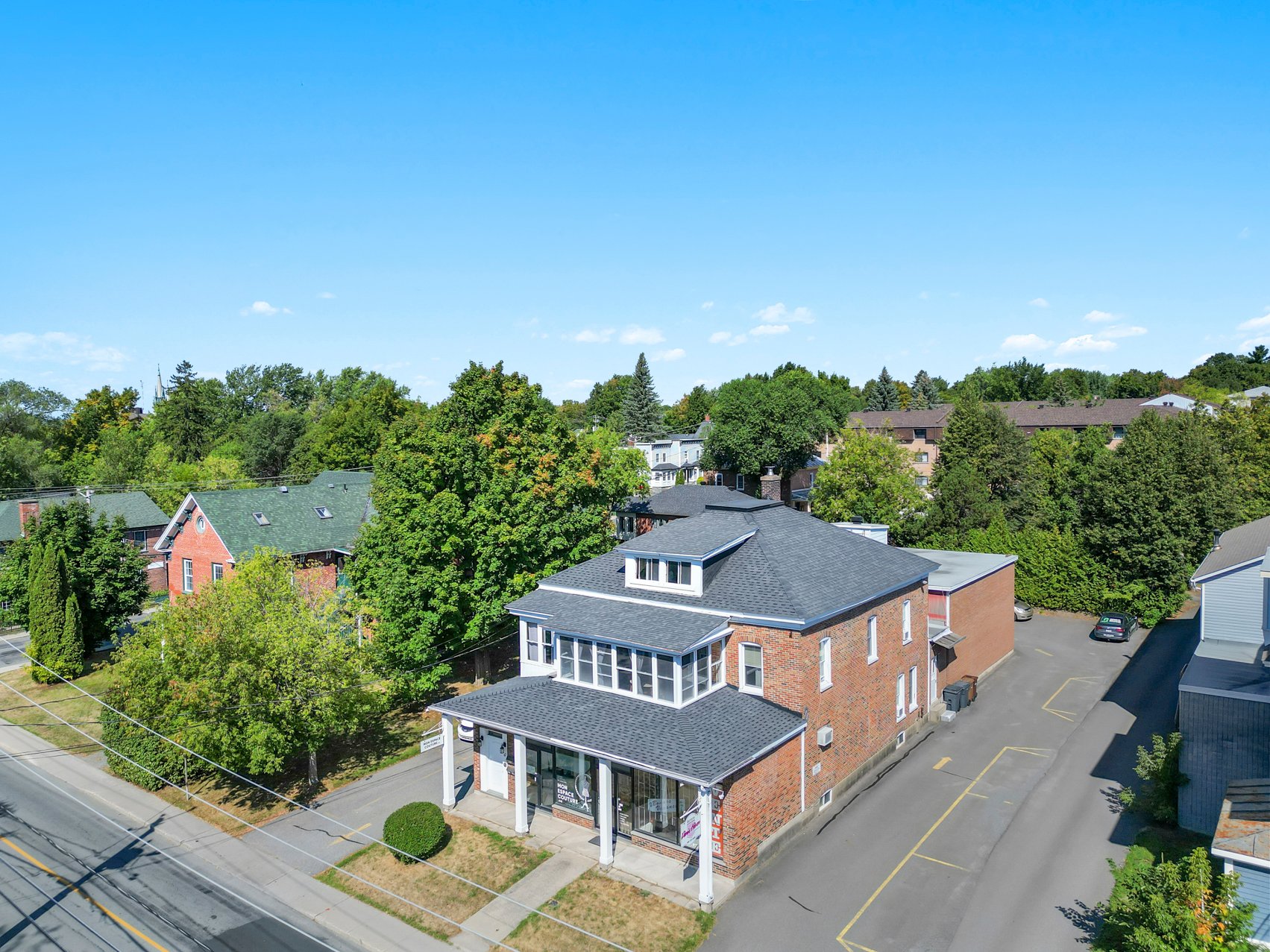 MLS: 25065066