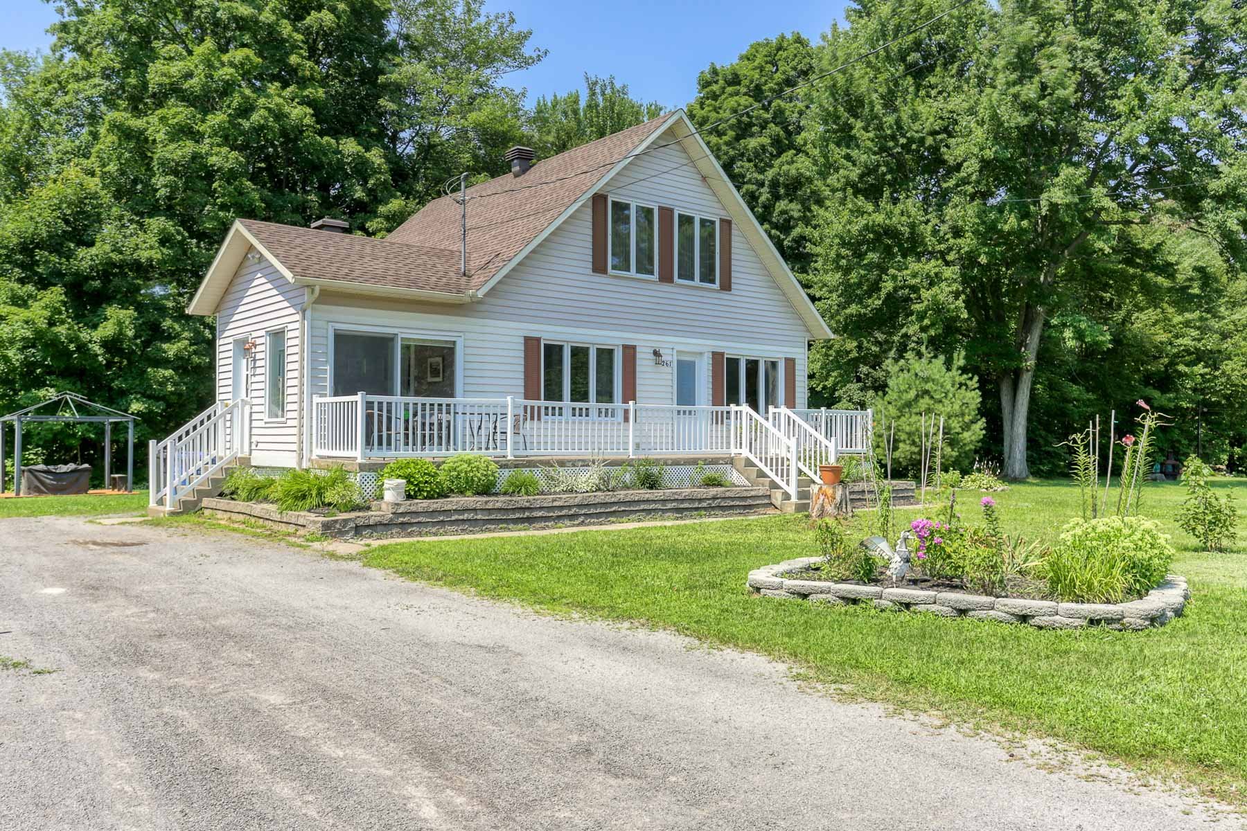 MLS: 13575136
