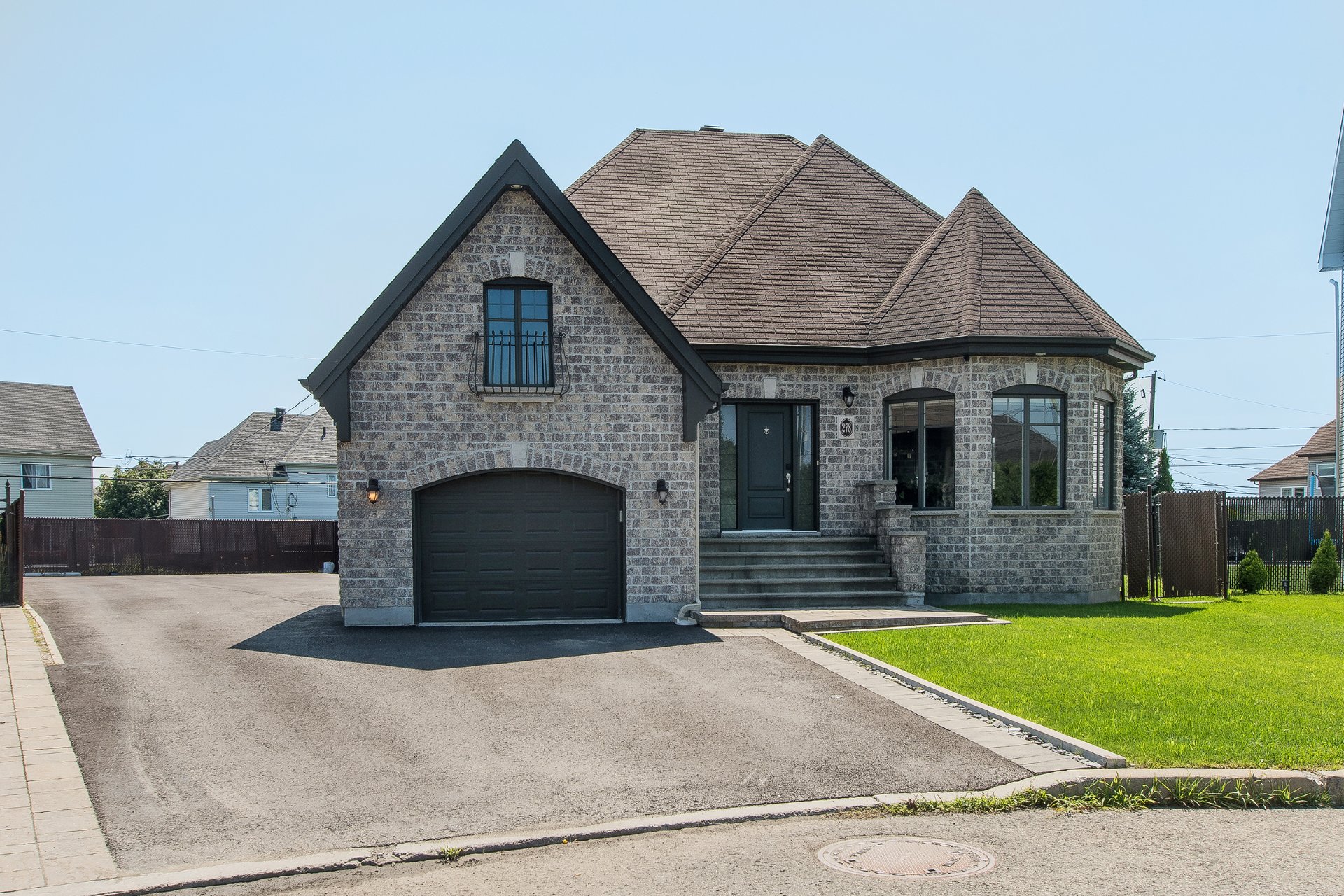 MLS: 12573668