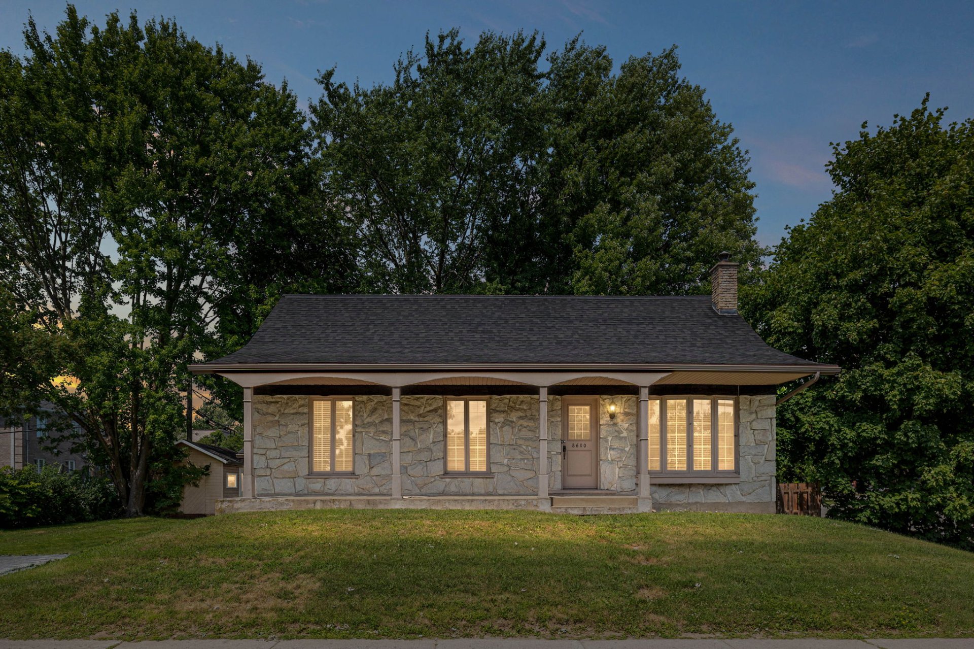 MLS: 17233993