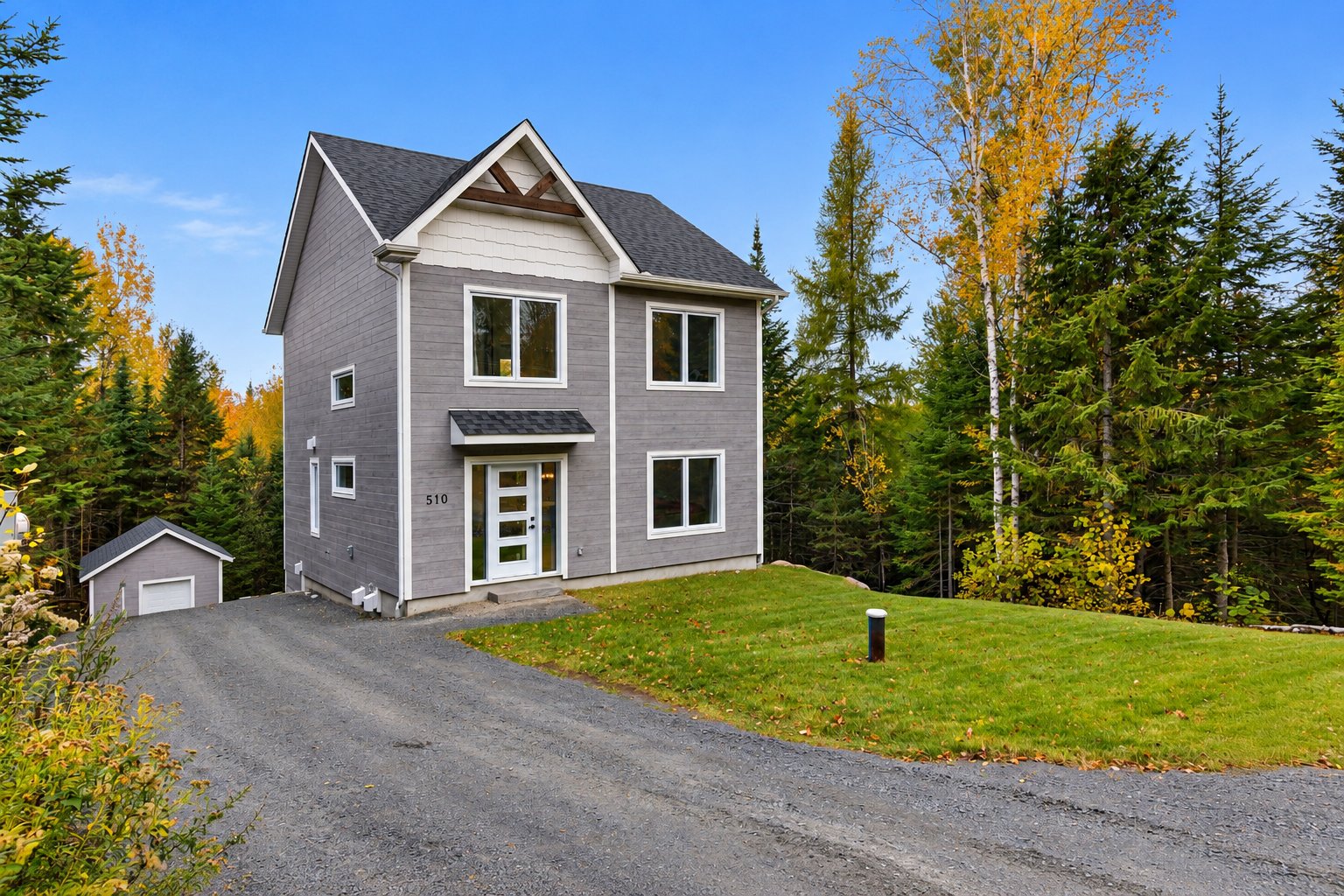 MLS: 24798744
