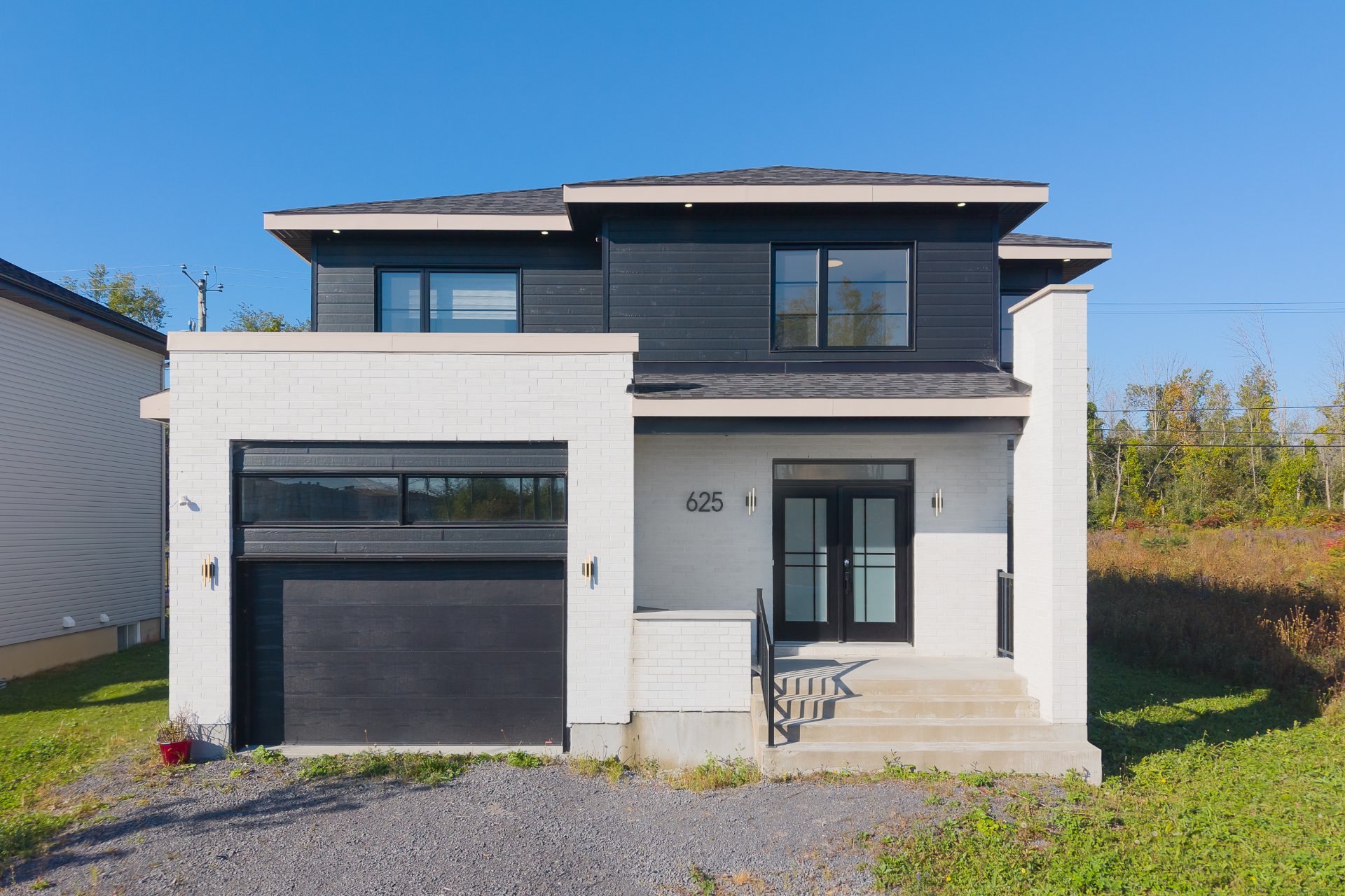 MLS: 22386084