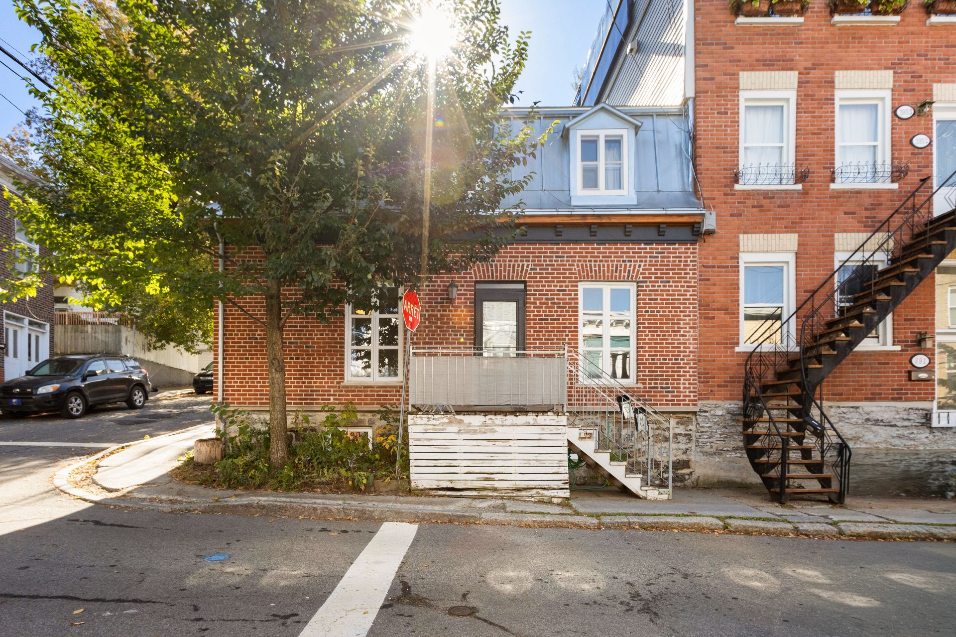 MLS: 18880313