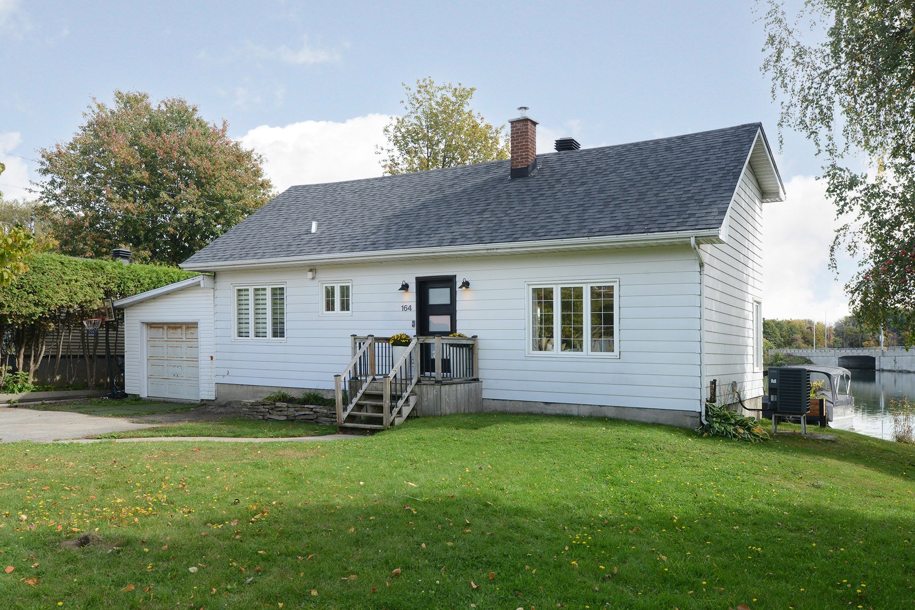 MLS: 21867124