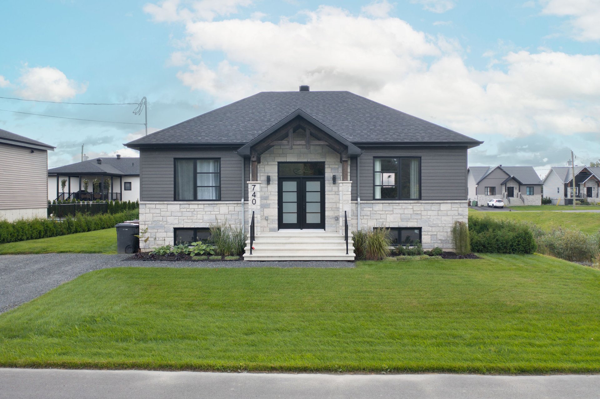 MLS: 18169438