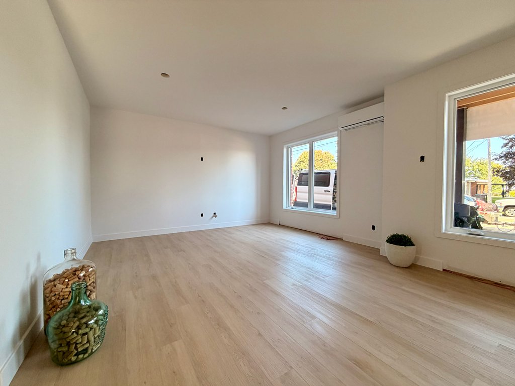 MLS: 17683107