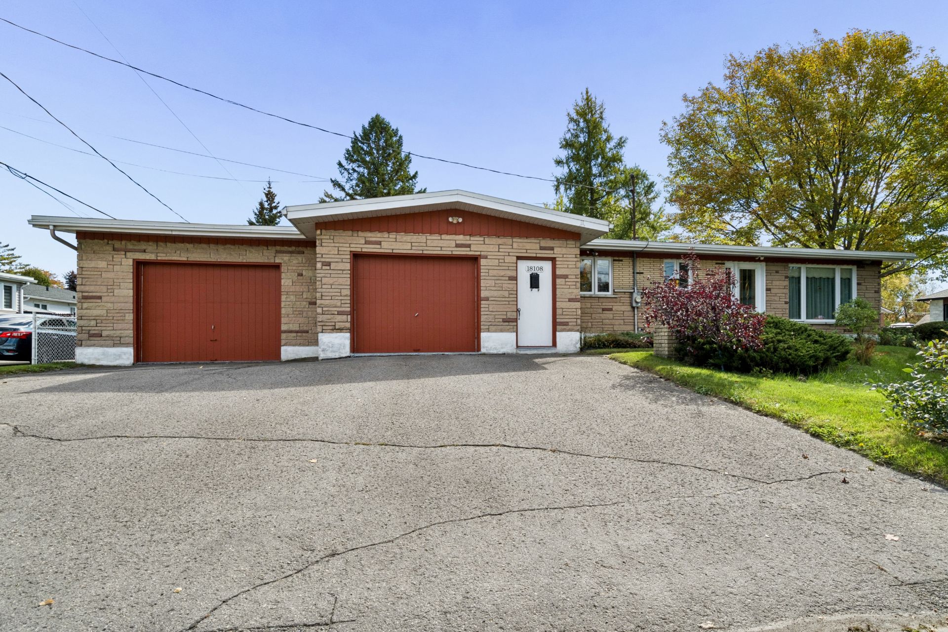 MLS: 19349643