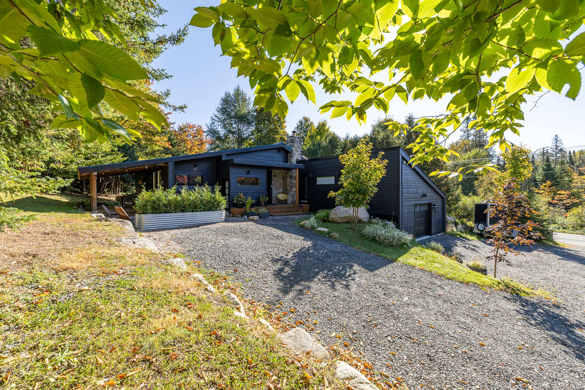MLS: 20439224