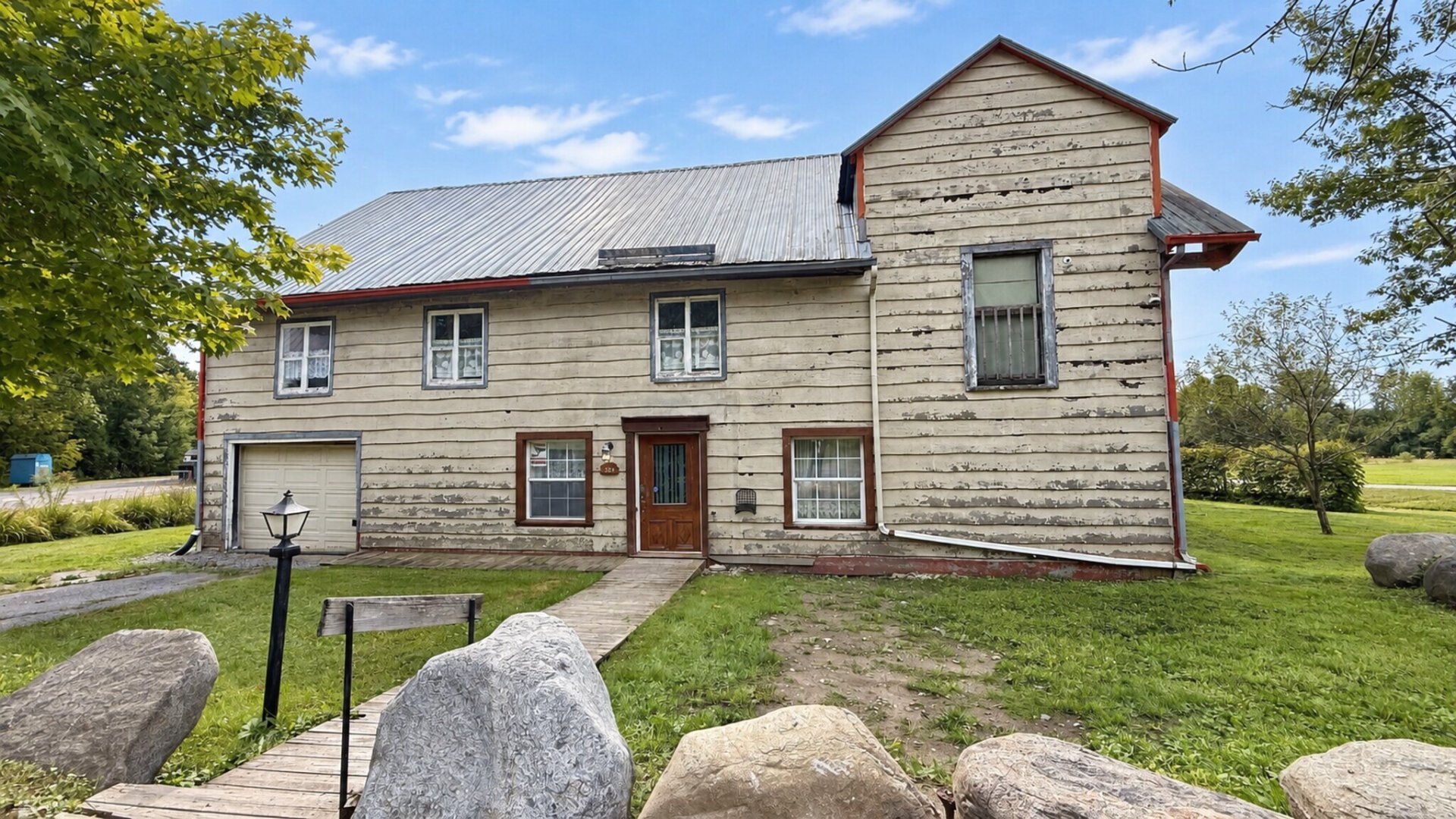 MLS: 18440908