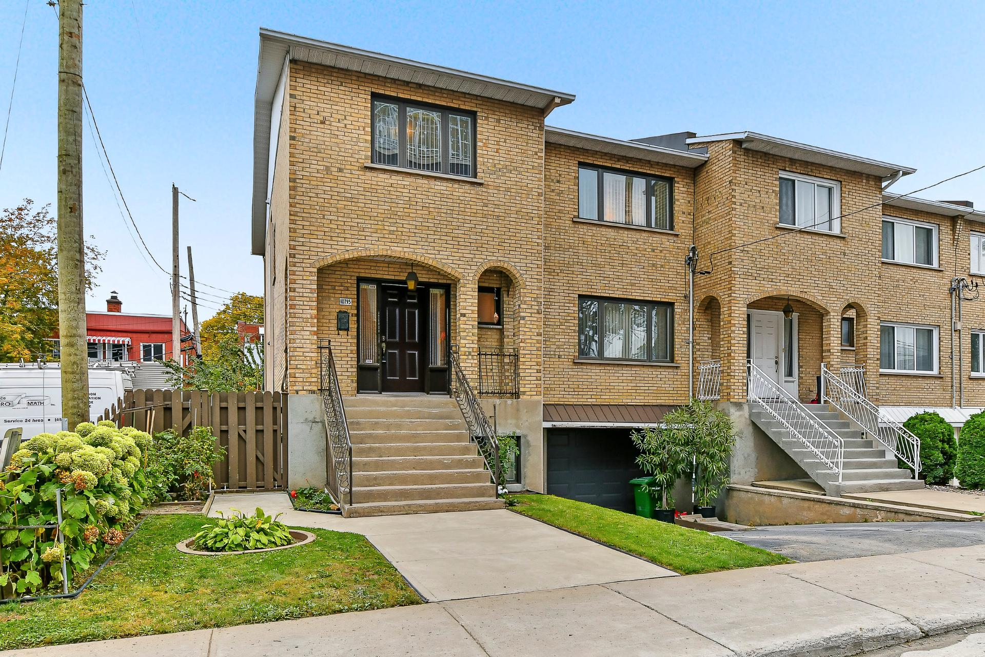 MLS: 24119635