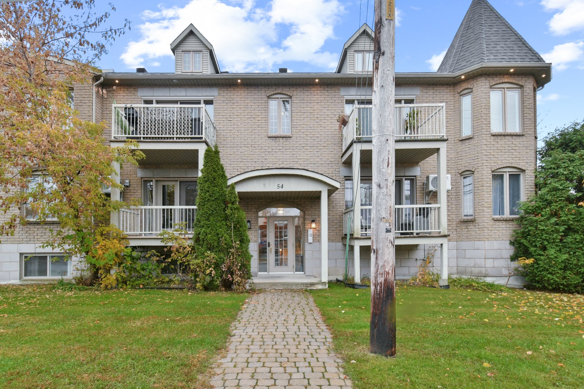 MLS: 17433809