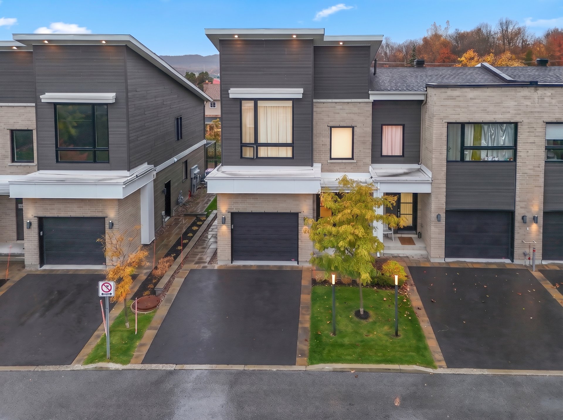 MLS: 10700083