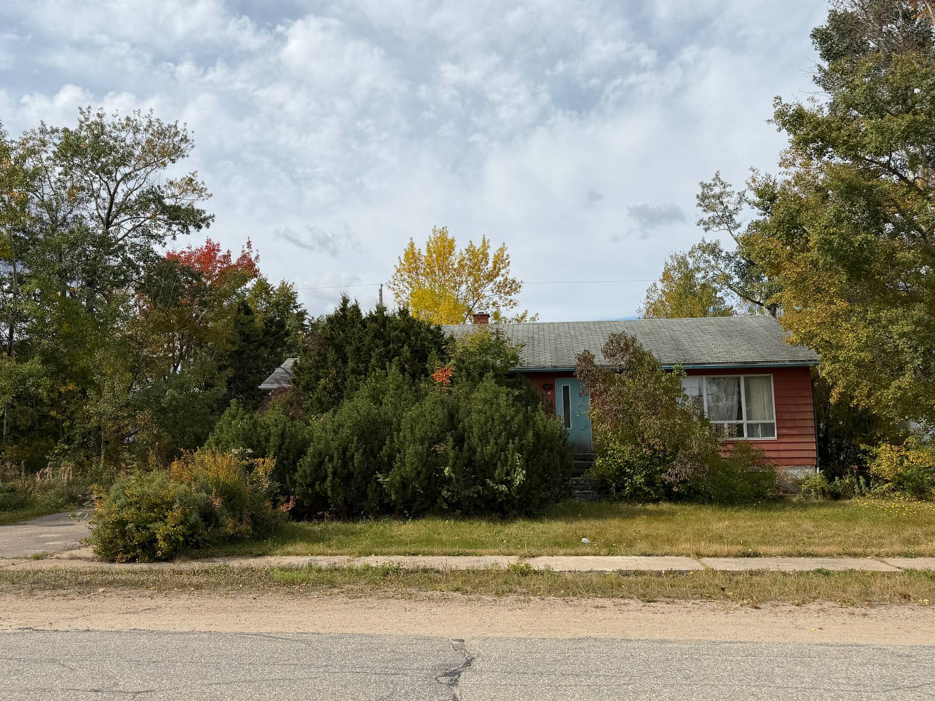 MLS: 20992846