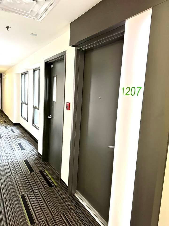 MLS: 24781304