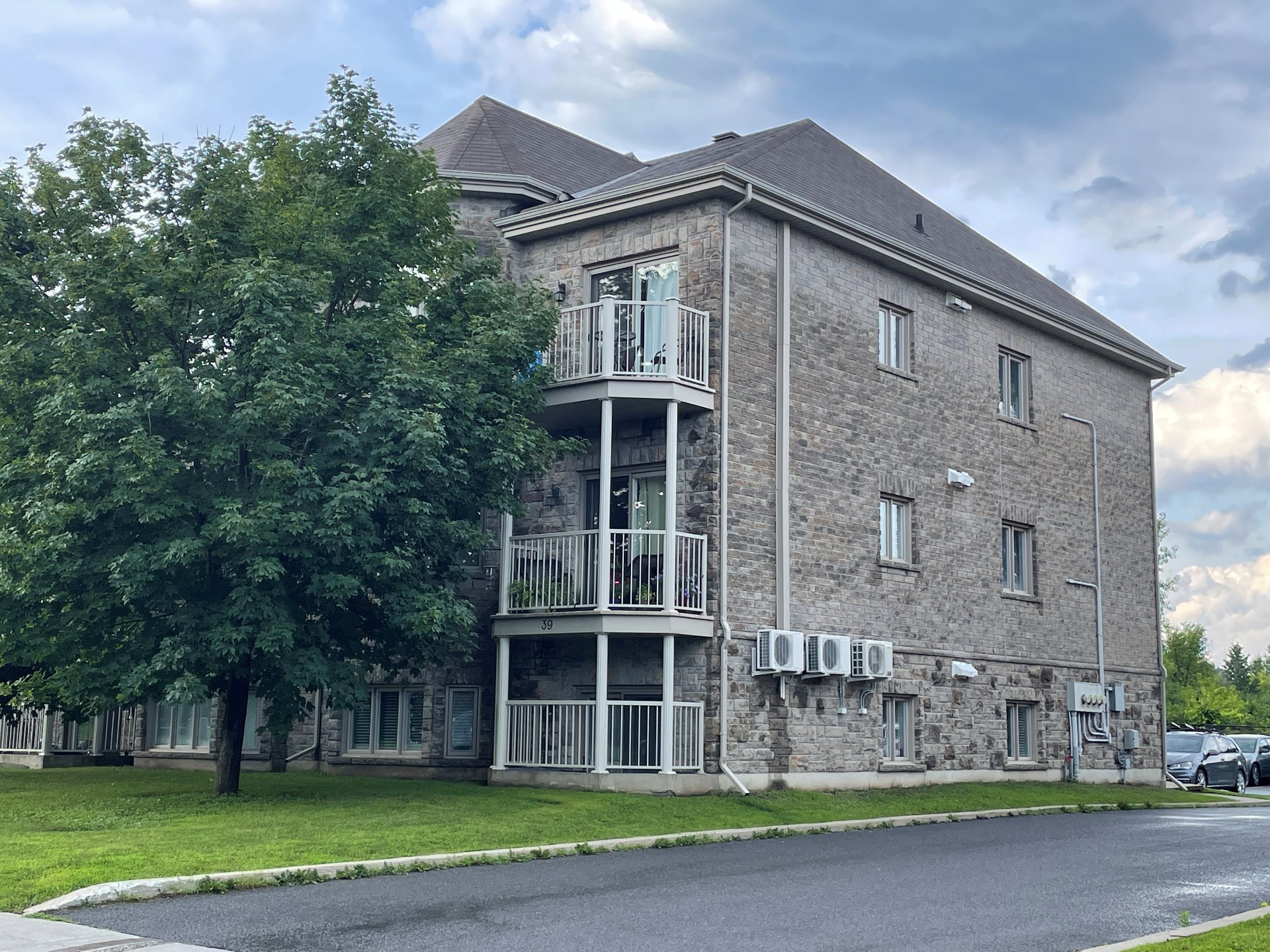 MLS: 16526305