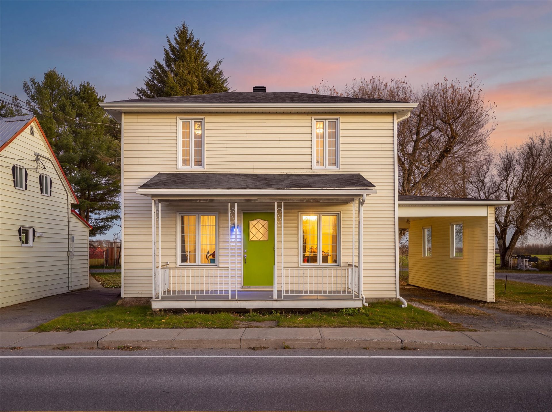 MLS: 25541227