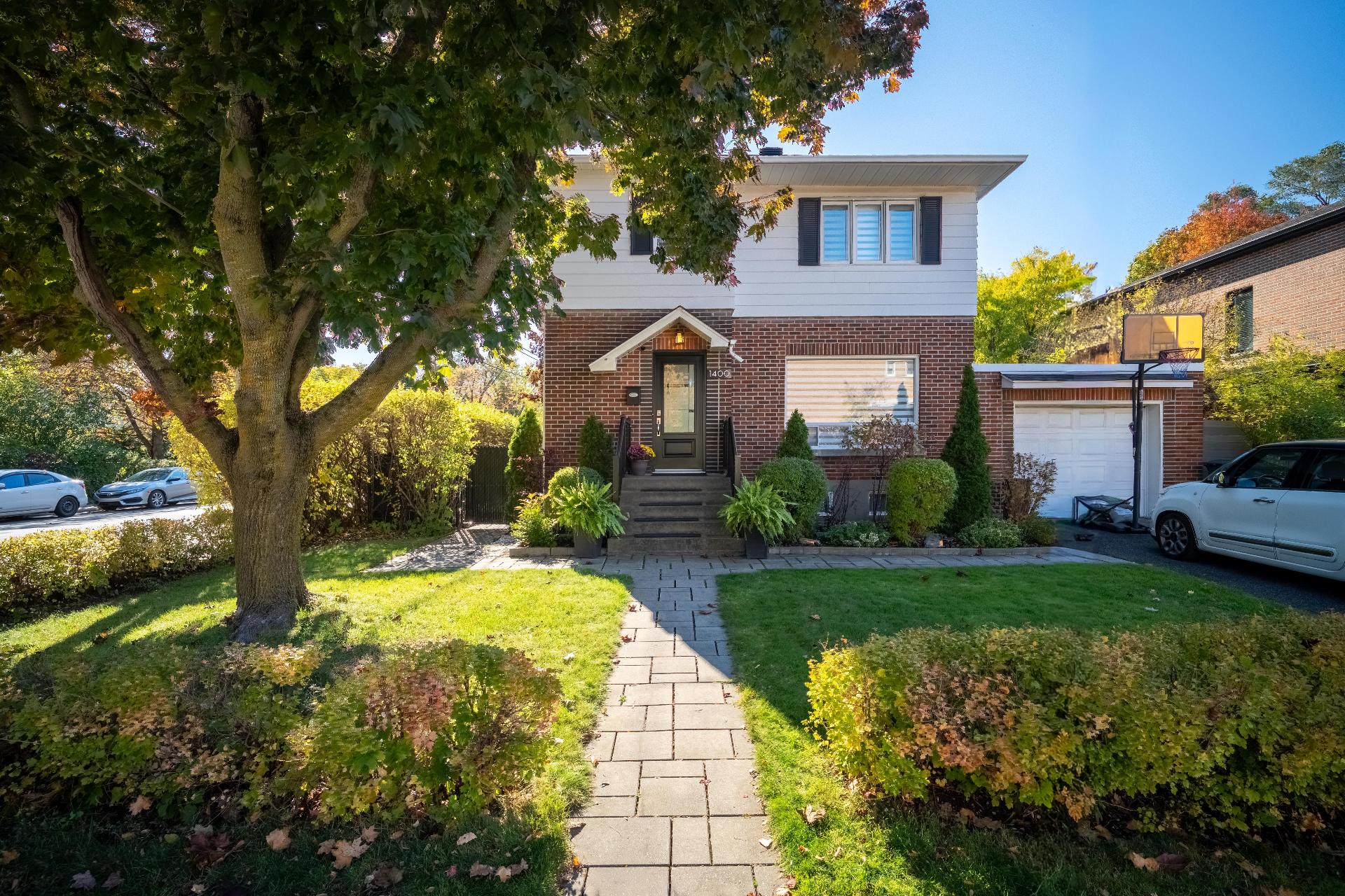 MLS: 10236826