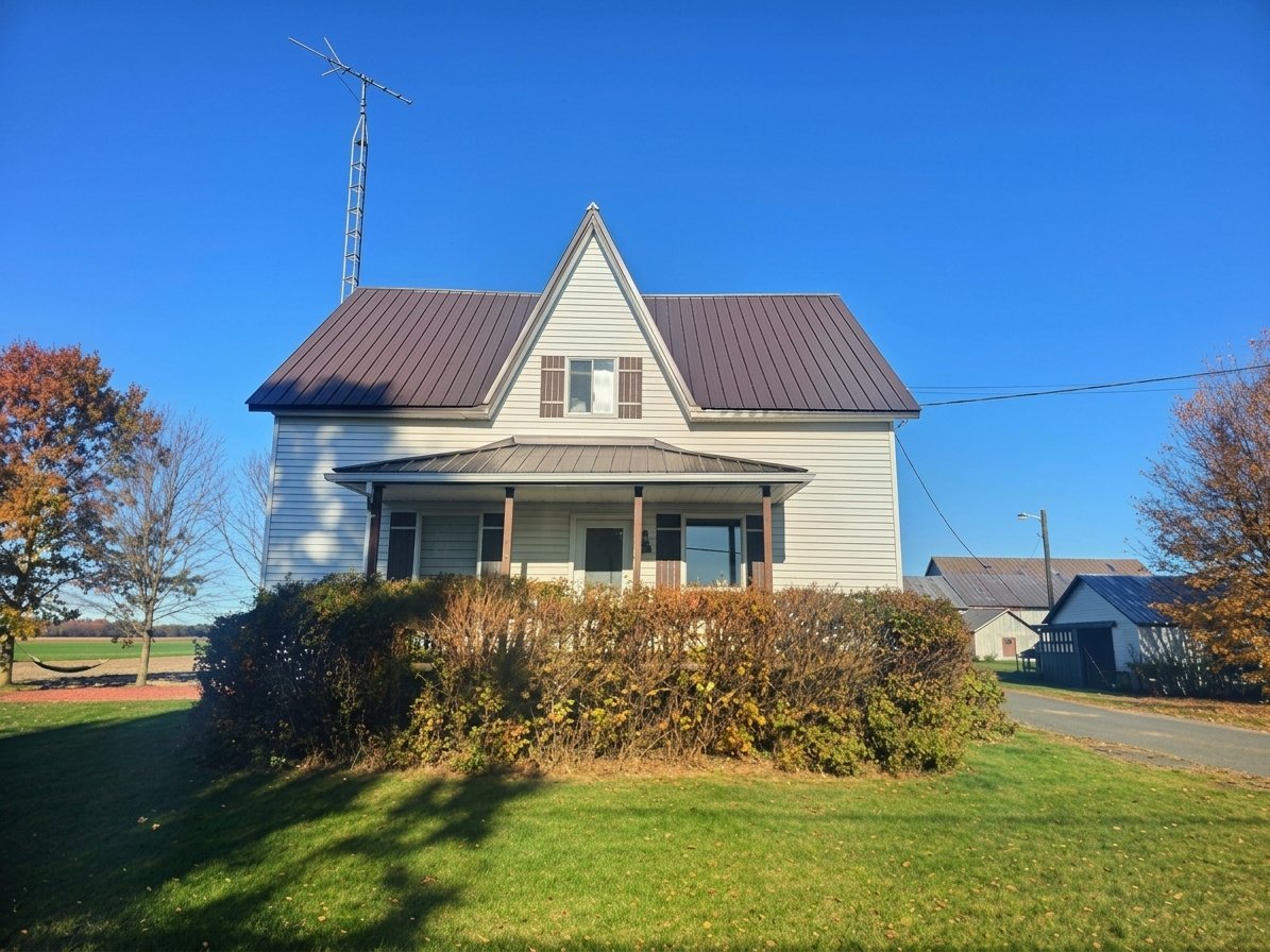 MLS: 22941261