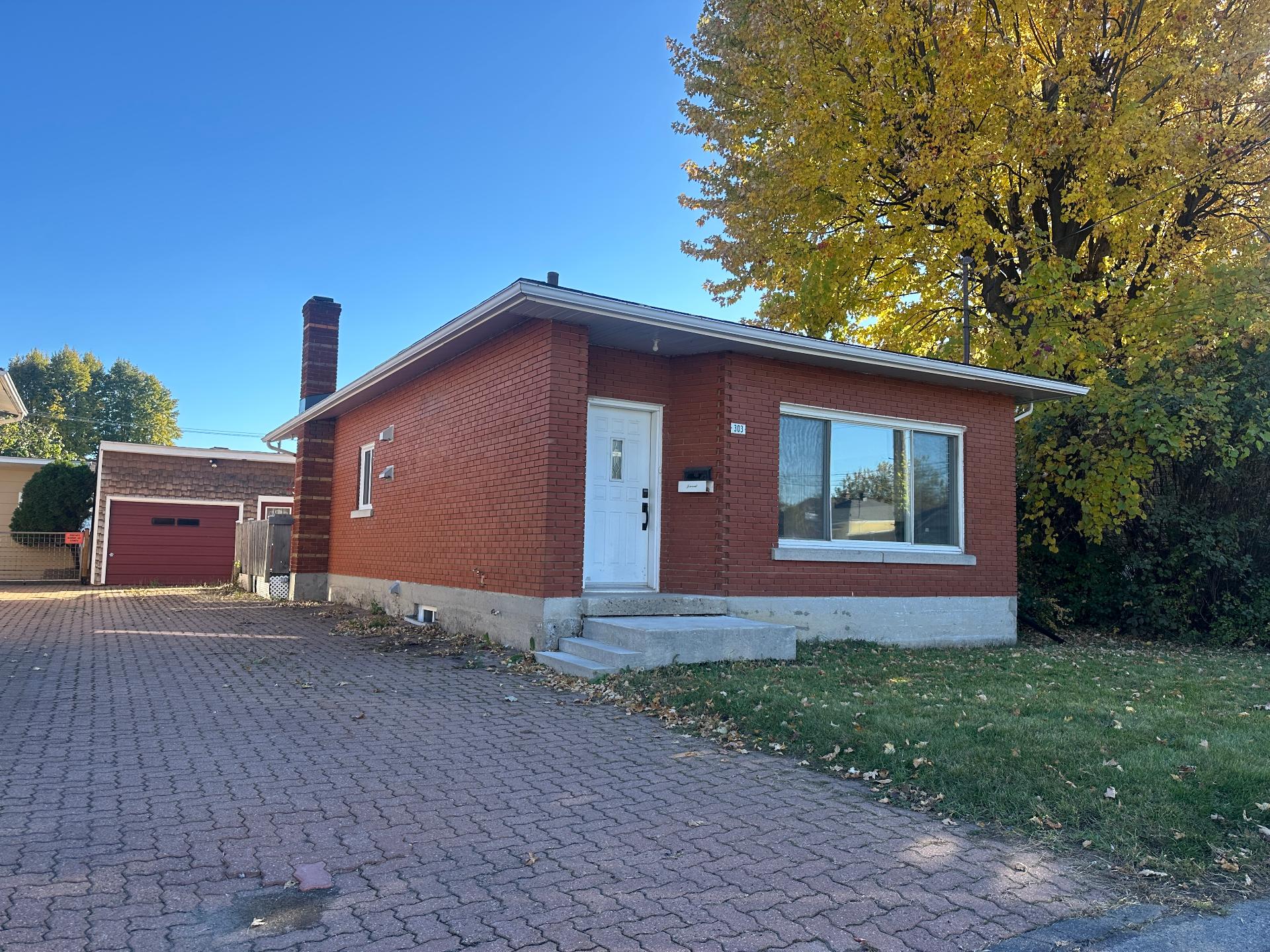MLS: 25645395