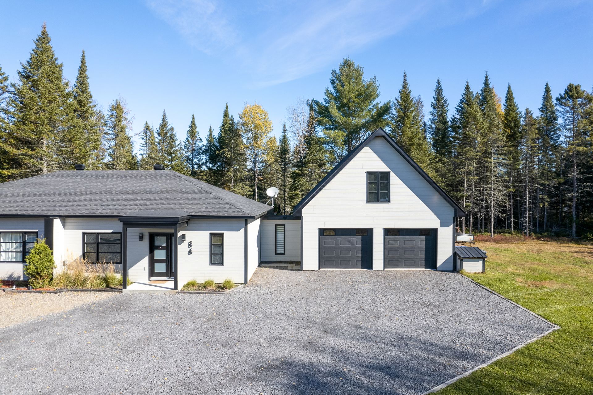 MLS: 27591527