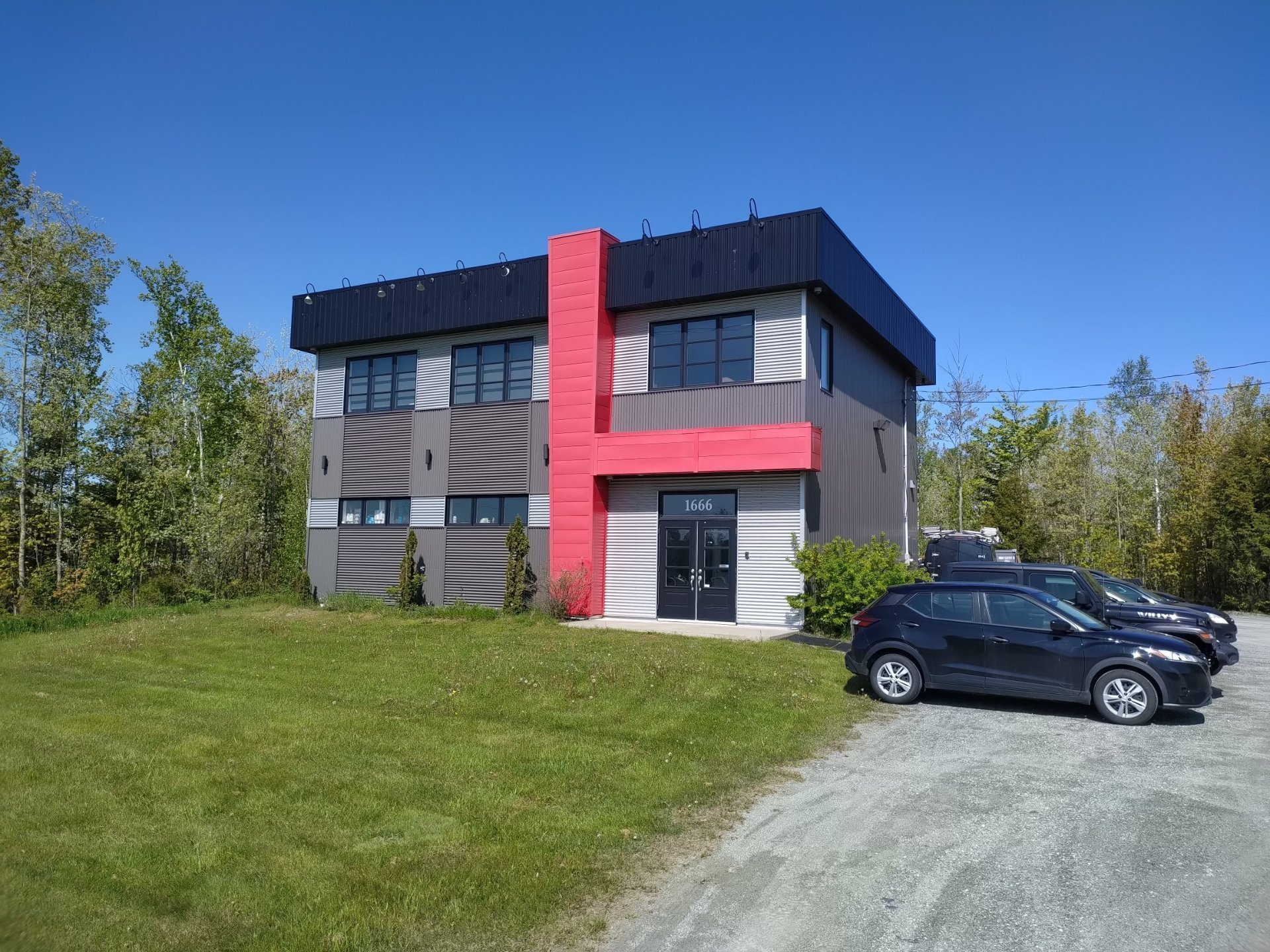 MLS: 21824127