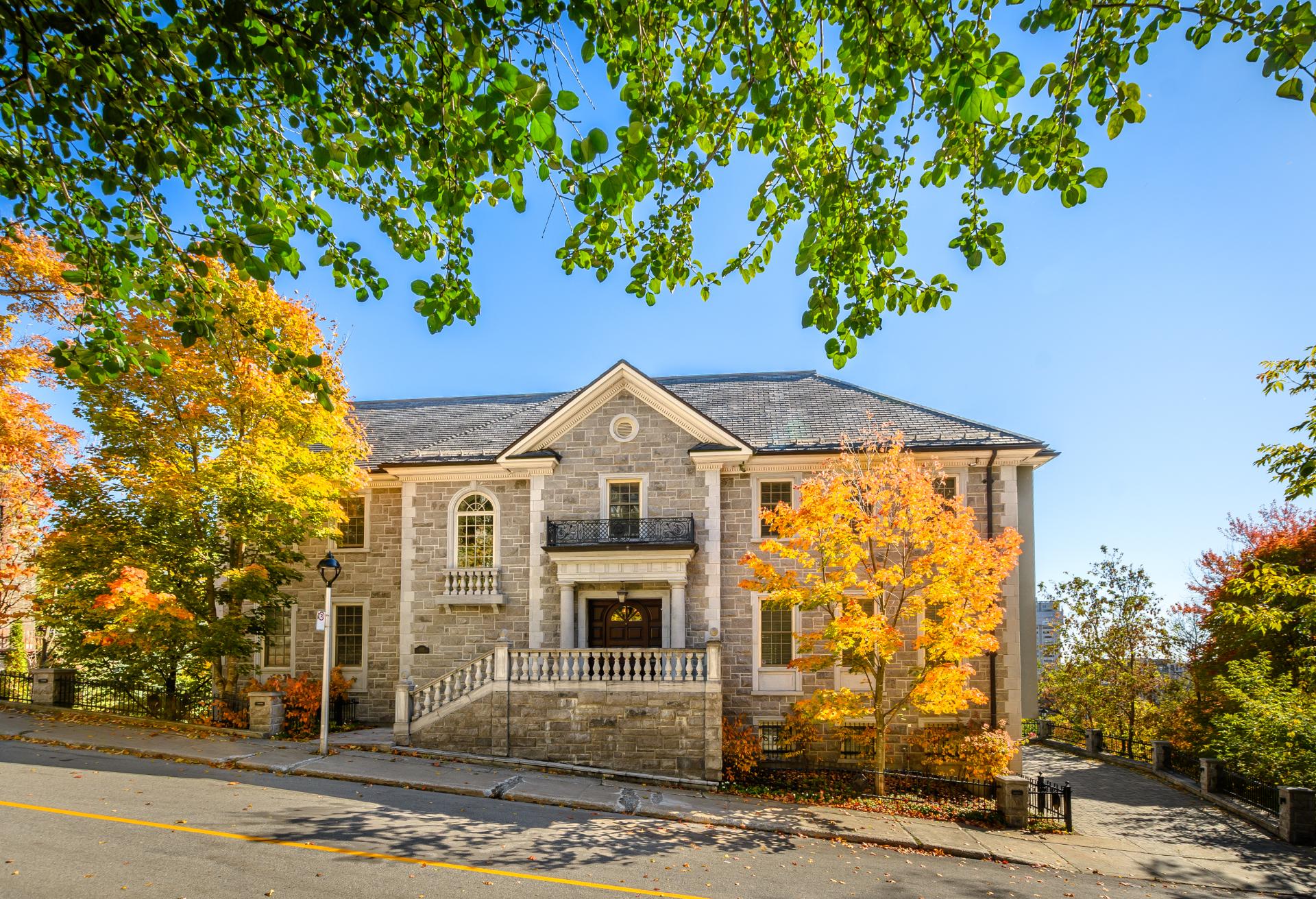 MLS: 17250781