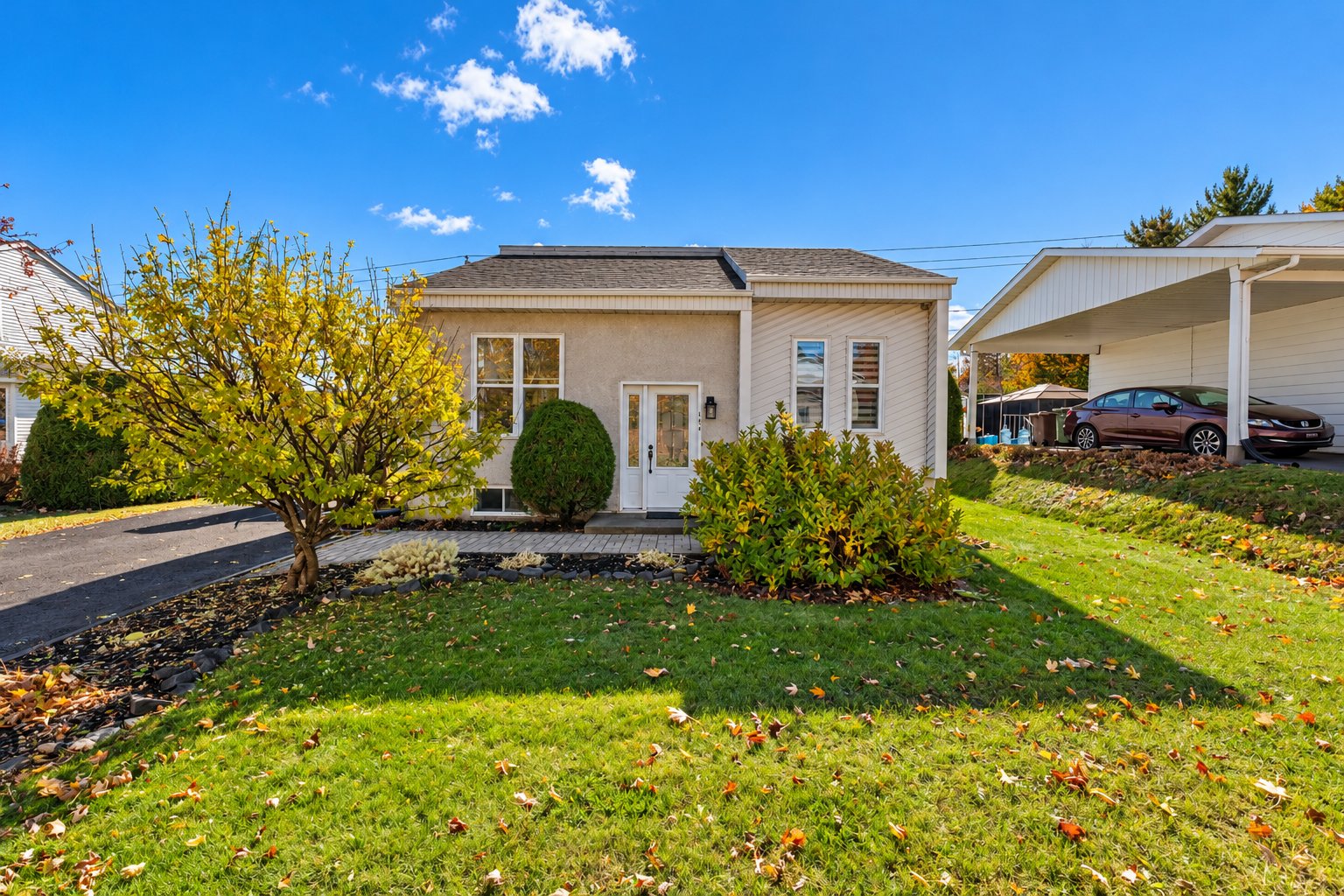 MLS: 15946395