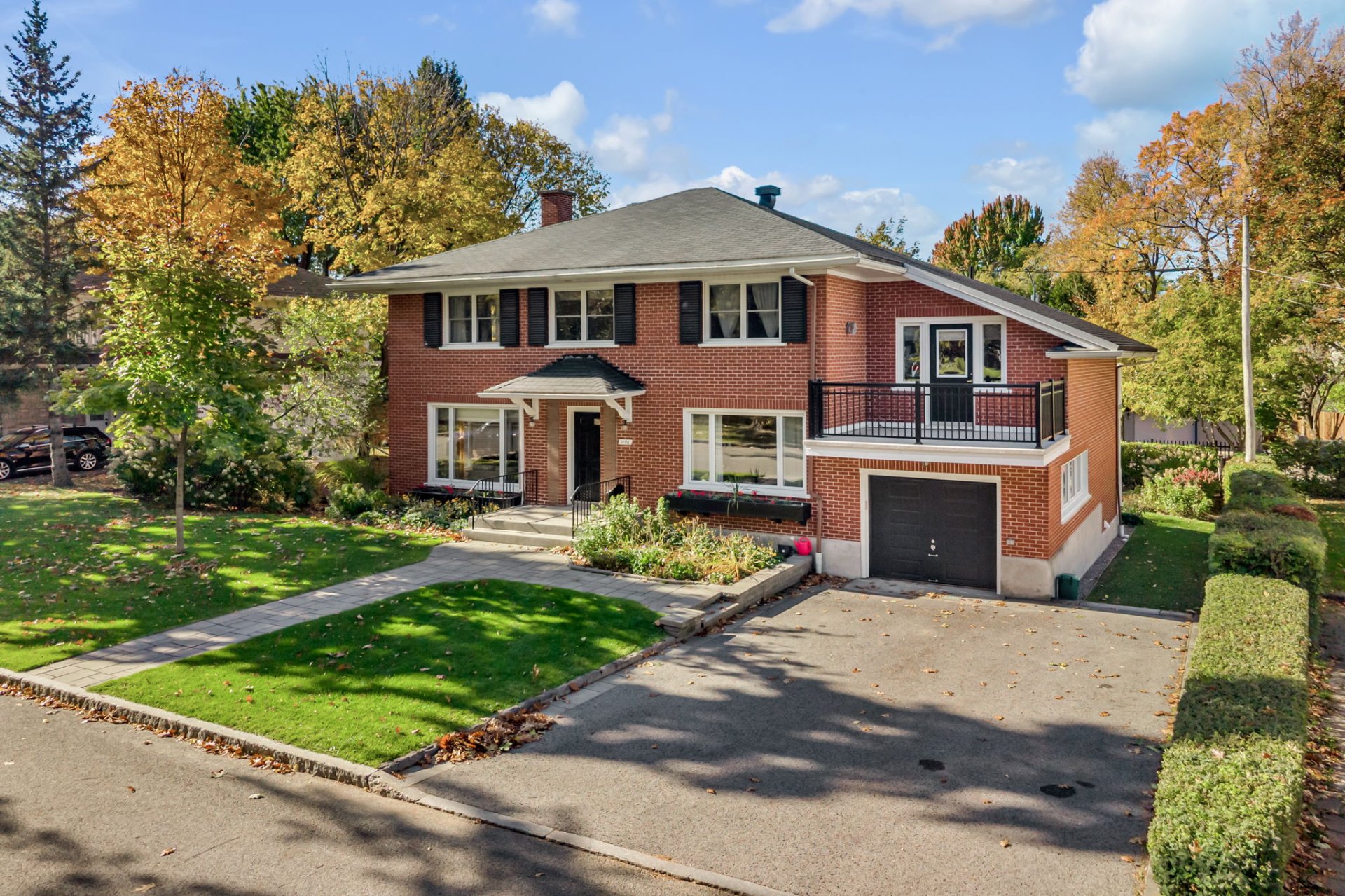 MLS: 19292522