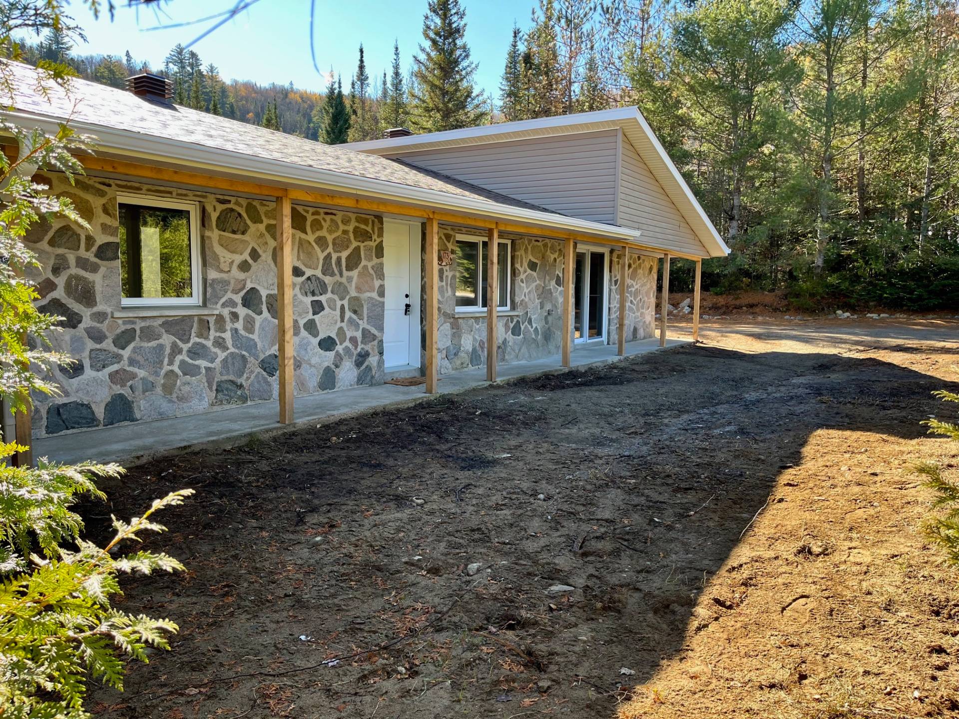 MLS: 21706407