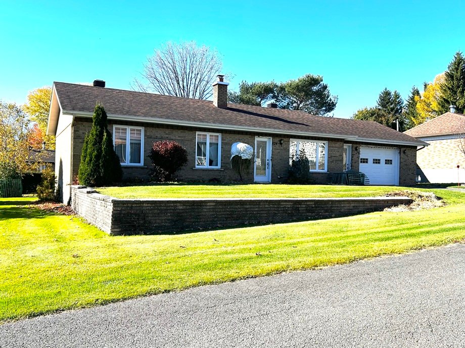 MLS: 16611338