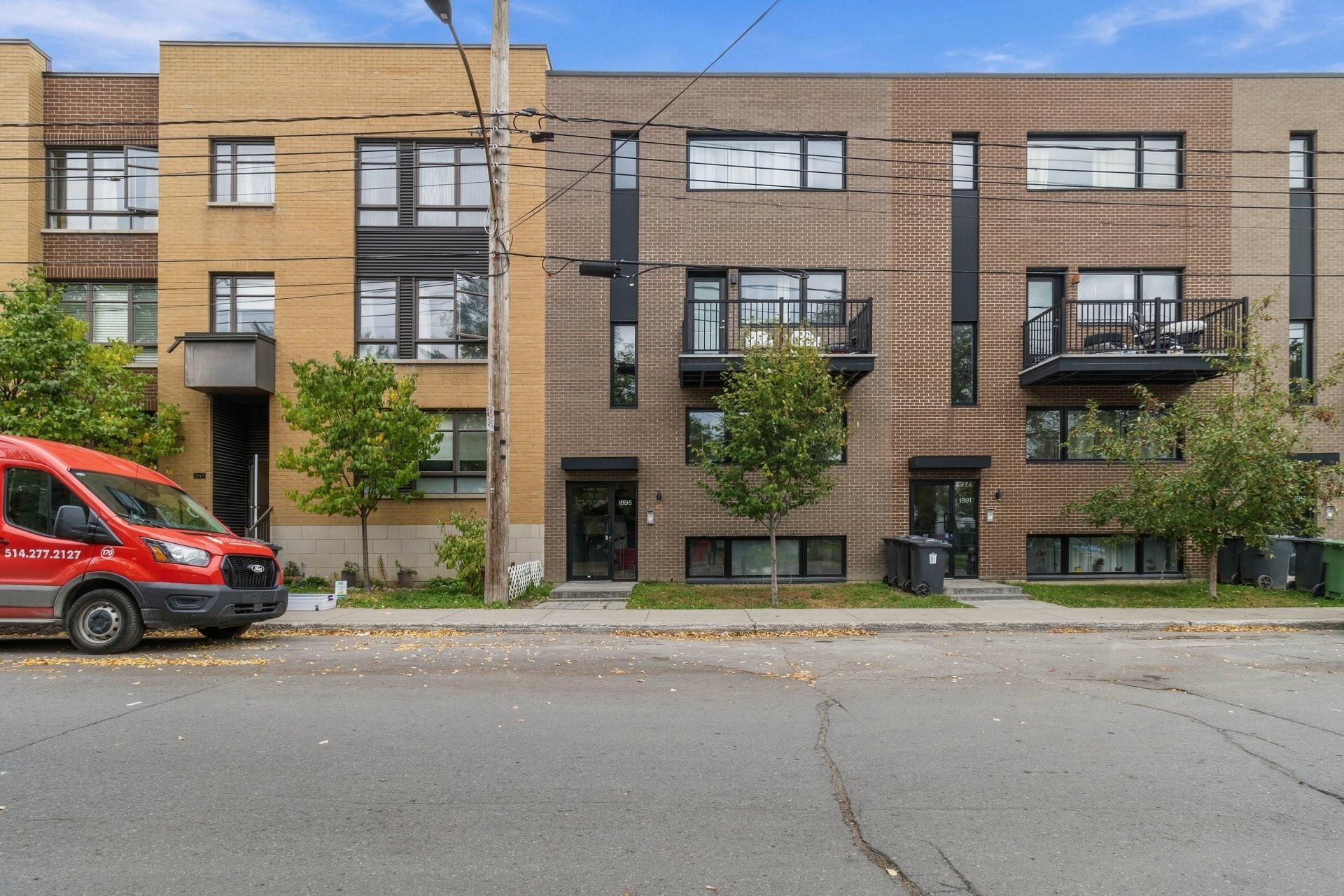 MLS: 27585361