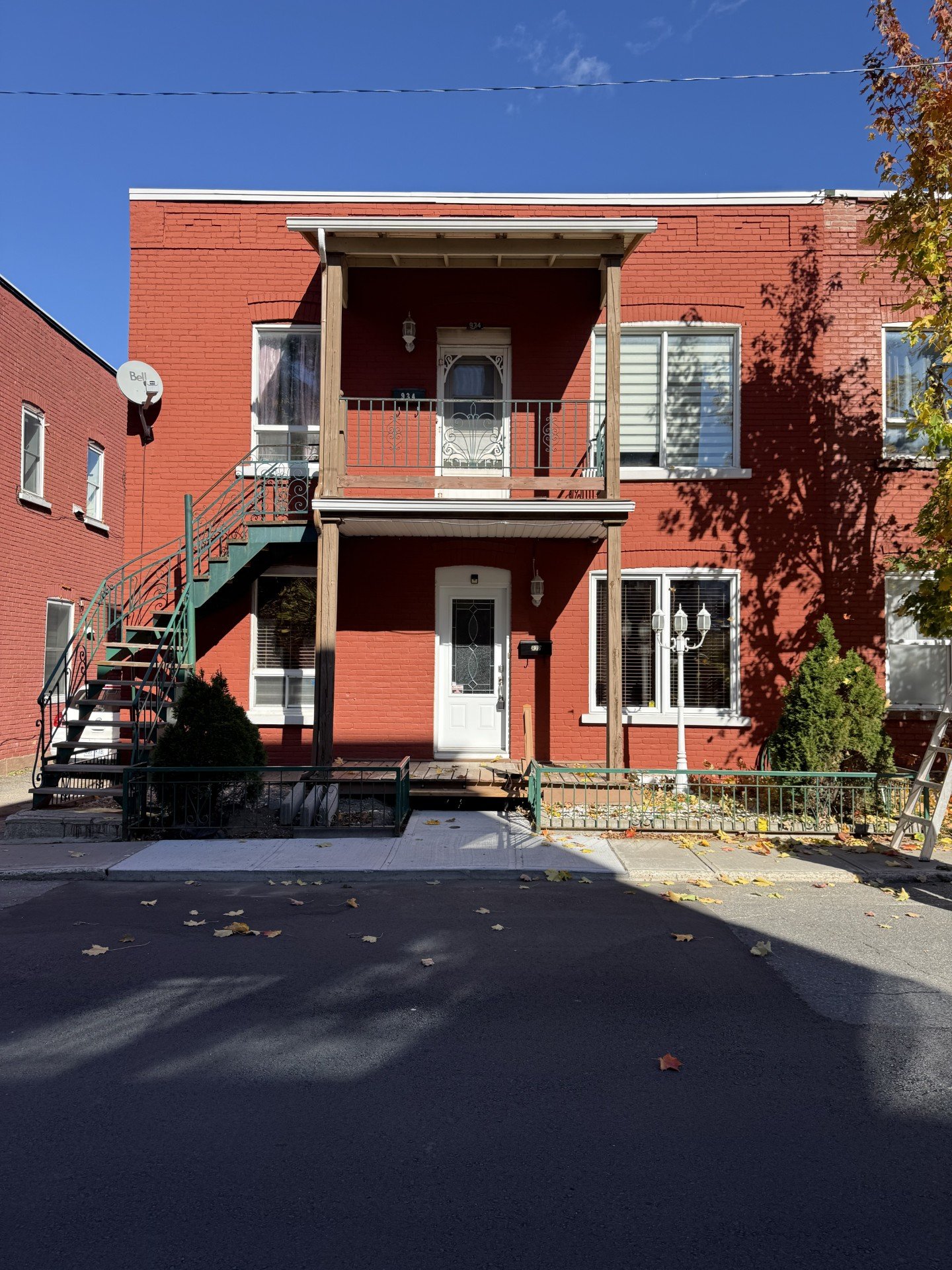 MLS: 23049505