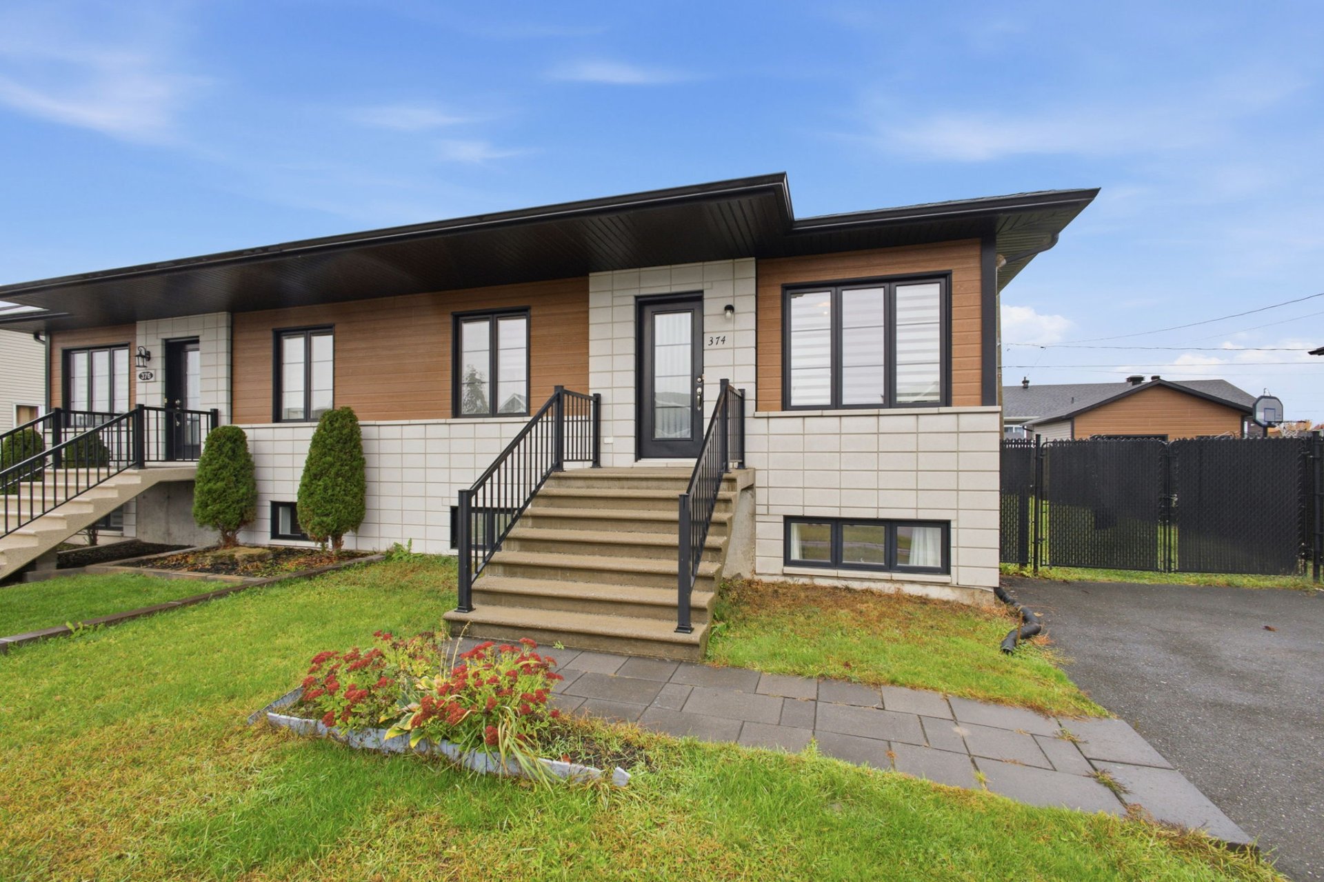 MLS: 17894569